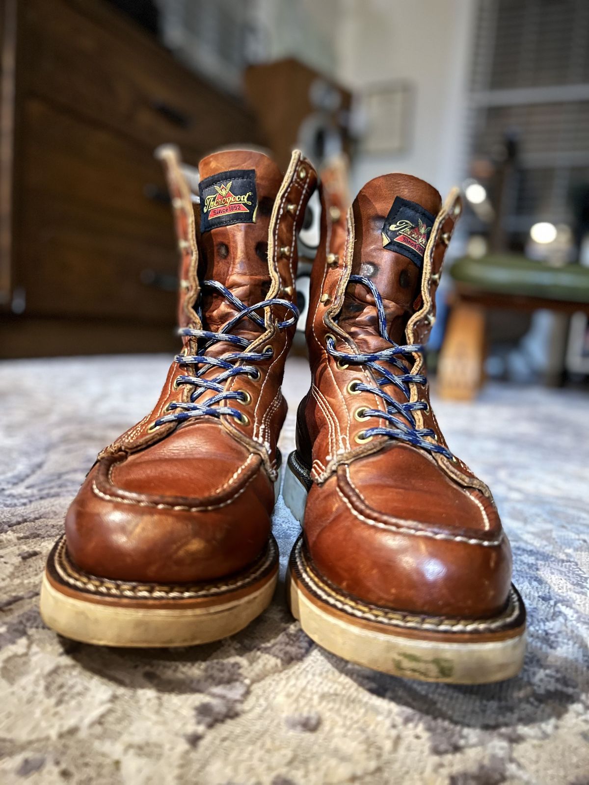Photo by patinathunderdome on February 4, 2022 of the Thorogood 8" Moc Toe in Tobacco Gladiator Oil-Tanned.