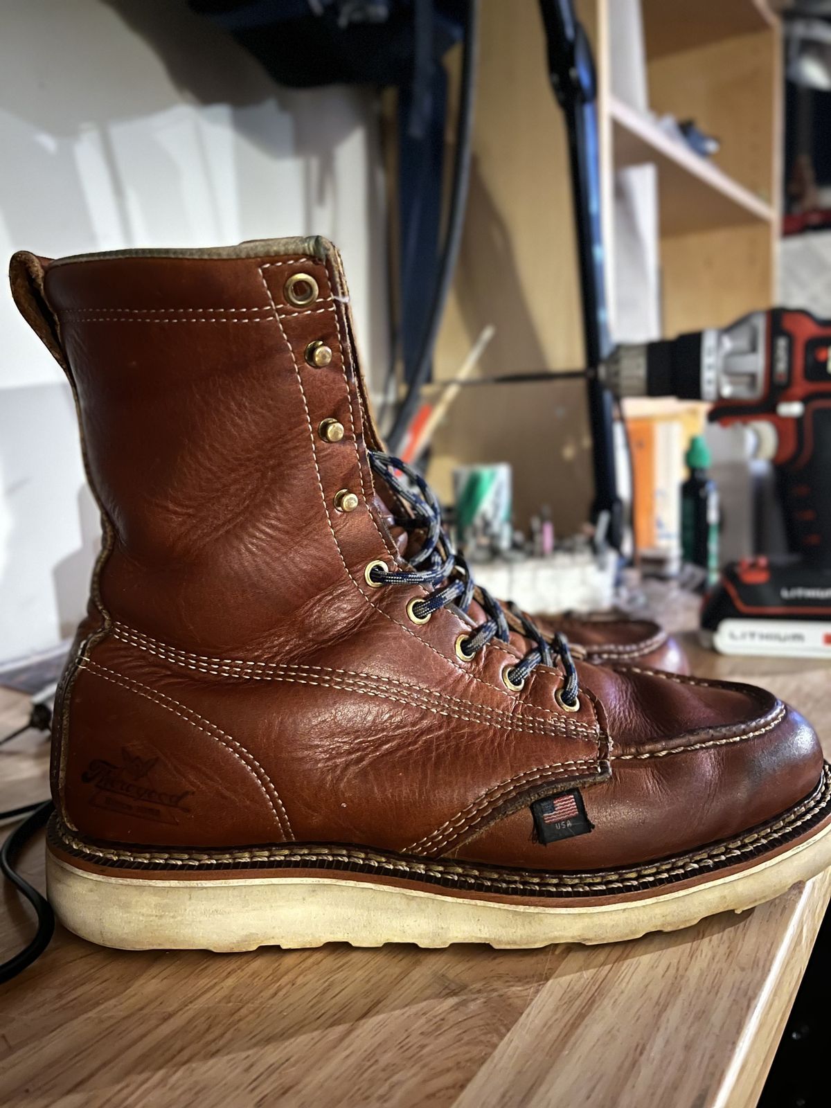 Photo by patinathunderdome on March 5, 2022 of the Thorogood 8" Moc Toe in Tobacco Gladiator Oil-Tanned.