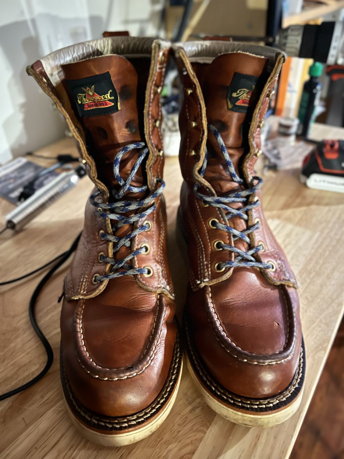 Photo by patinathunderdome on March 5, 2022 of the Thorogood 8" Moc Toe in Tobacco Gladiator Oil-Tanned.