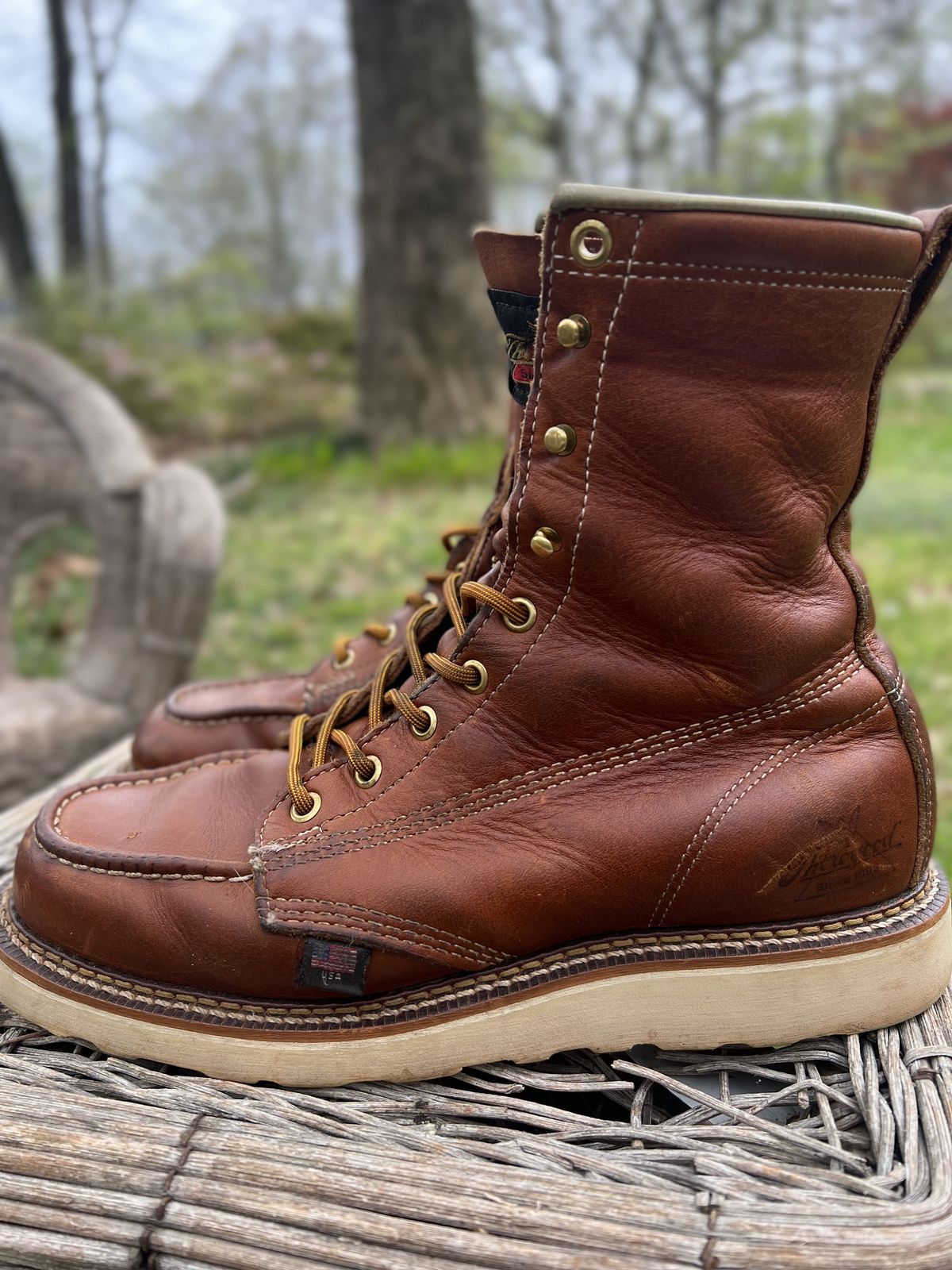 Photo by patinathunderdome on April 2, 2022 of the Thorogood 8" Moc Toe in Tobacco Gladiator Oil-Tanned.