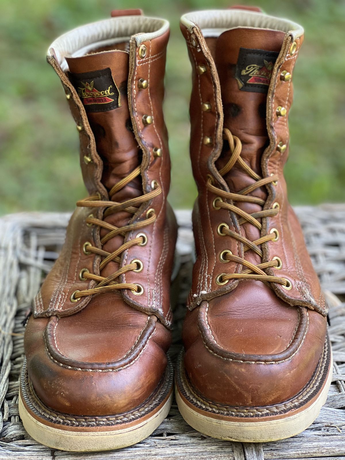 Photo by patinathunderdome on May 1, 2022 of the Thorogood 8" Moc Toe in Tobacco Gladiator Oil-Tanned.