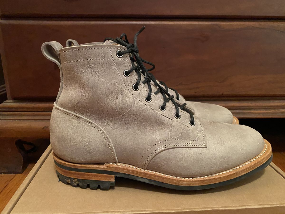 Photo by patinathunderdome on November 3, 2021 of the Truman Service Boot in C.F. Stead Smoke Rambler.