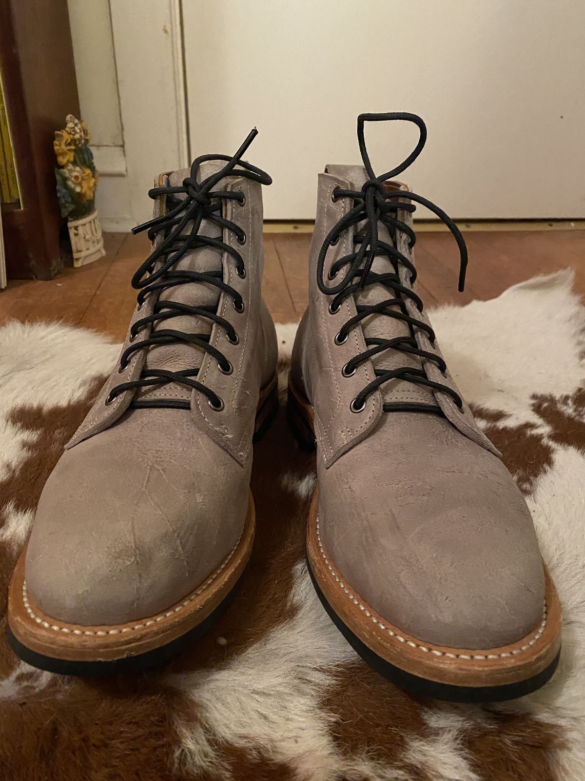 Photo by patinathunderdome on February 3, 2022 of the Truman Service Boot in C.F. Stead Smoke Rambler.