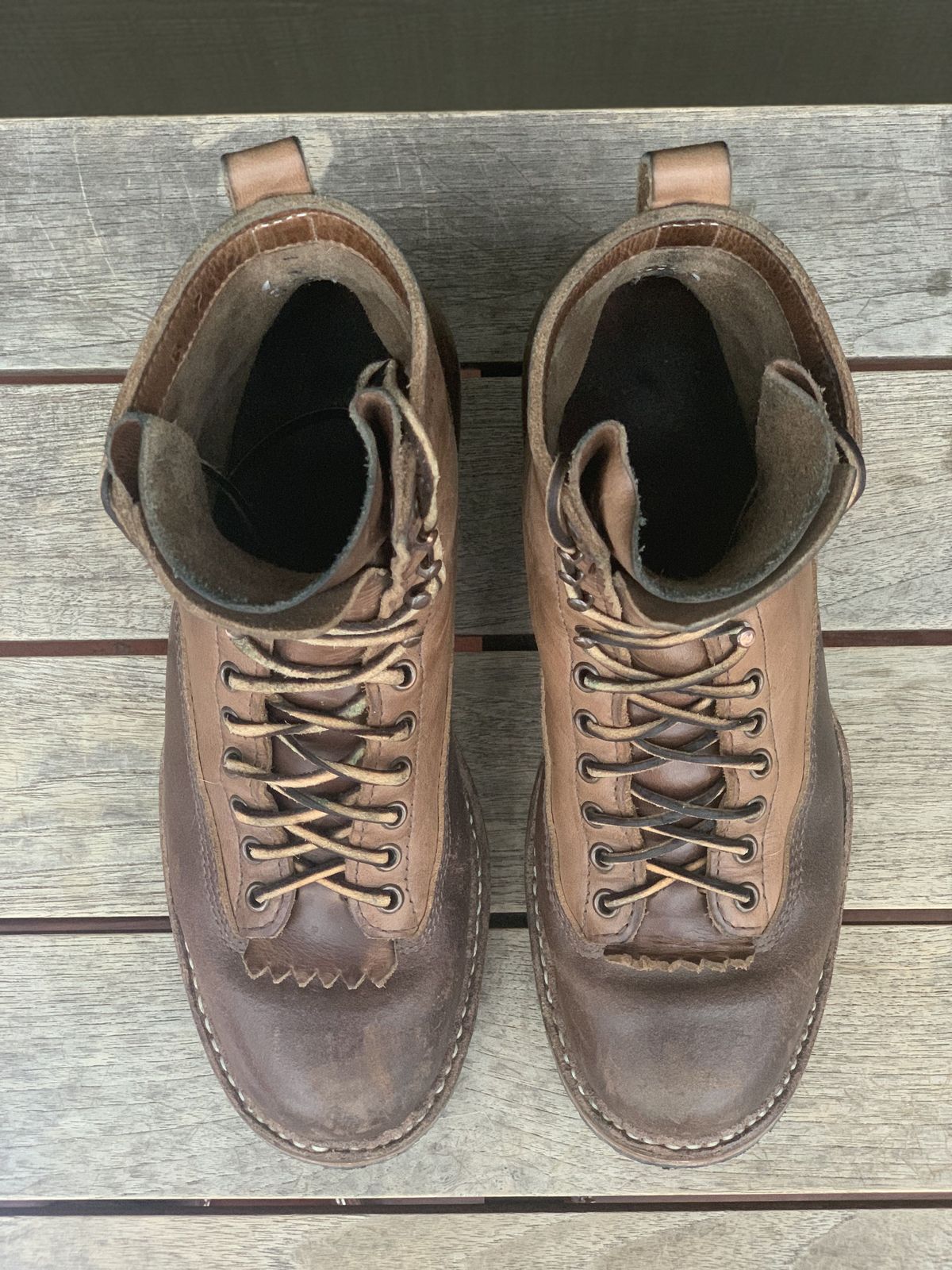 Photo by patinathunderdome on November 1, 2021 of the White's Bounty Hunter in Horween Natural Waxed Flesh.