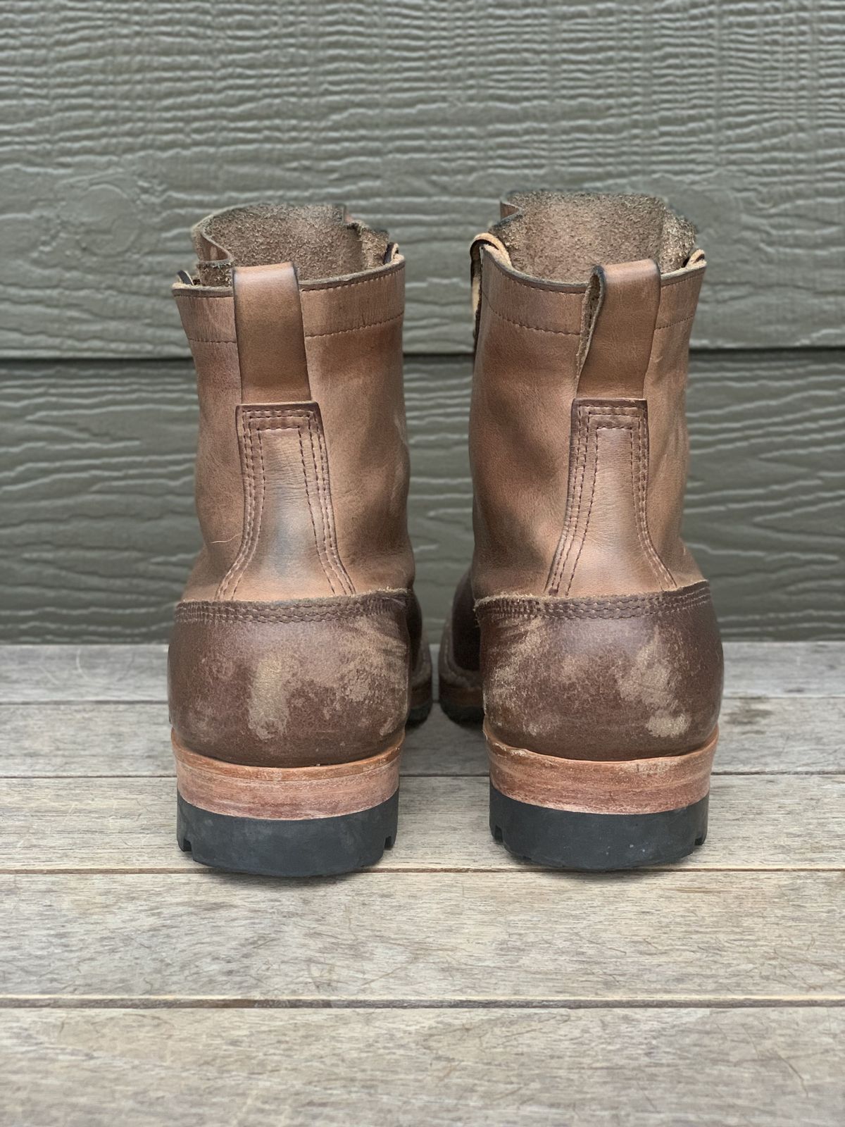 Photo by patinathunderdome on November 1, 2021 of the White's Bounty Hunter in Horween Natural Waxed Flesh.