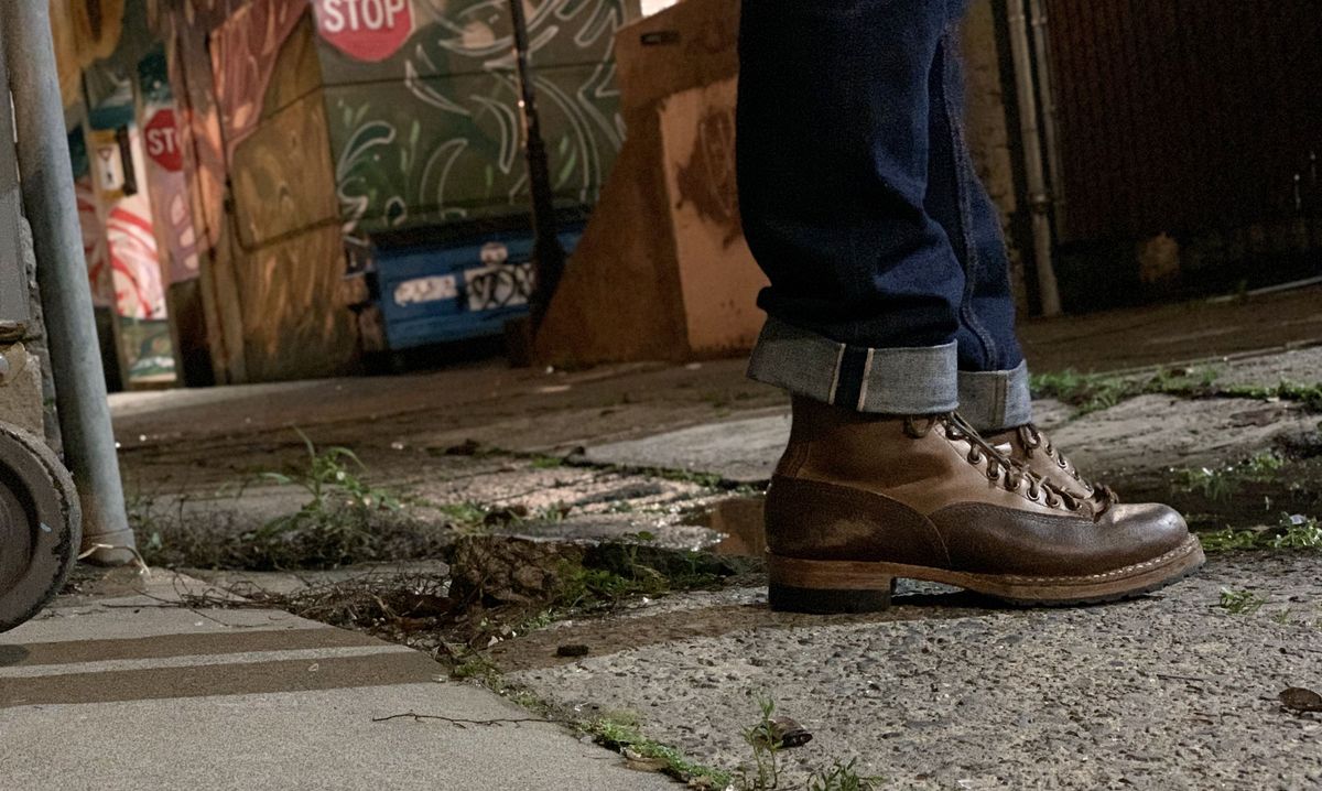 Photo by patinathunderdome on January 1, 2022 of the White's Bounty Hunter in Horween Natural Waxed Flesh.