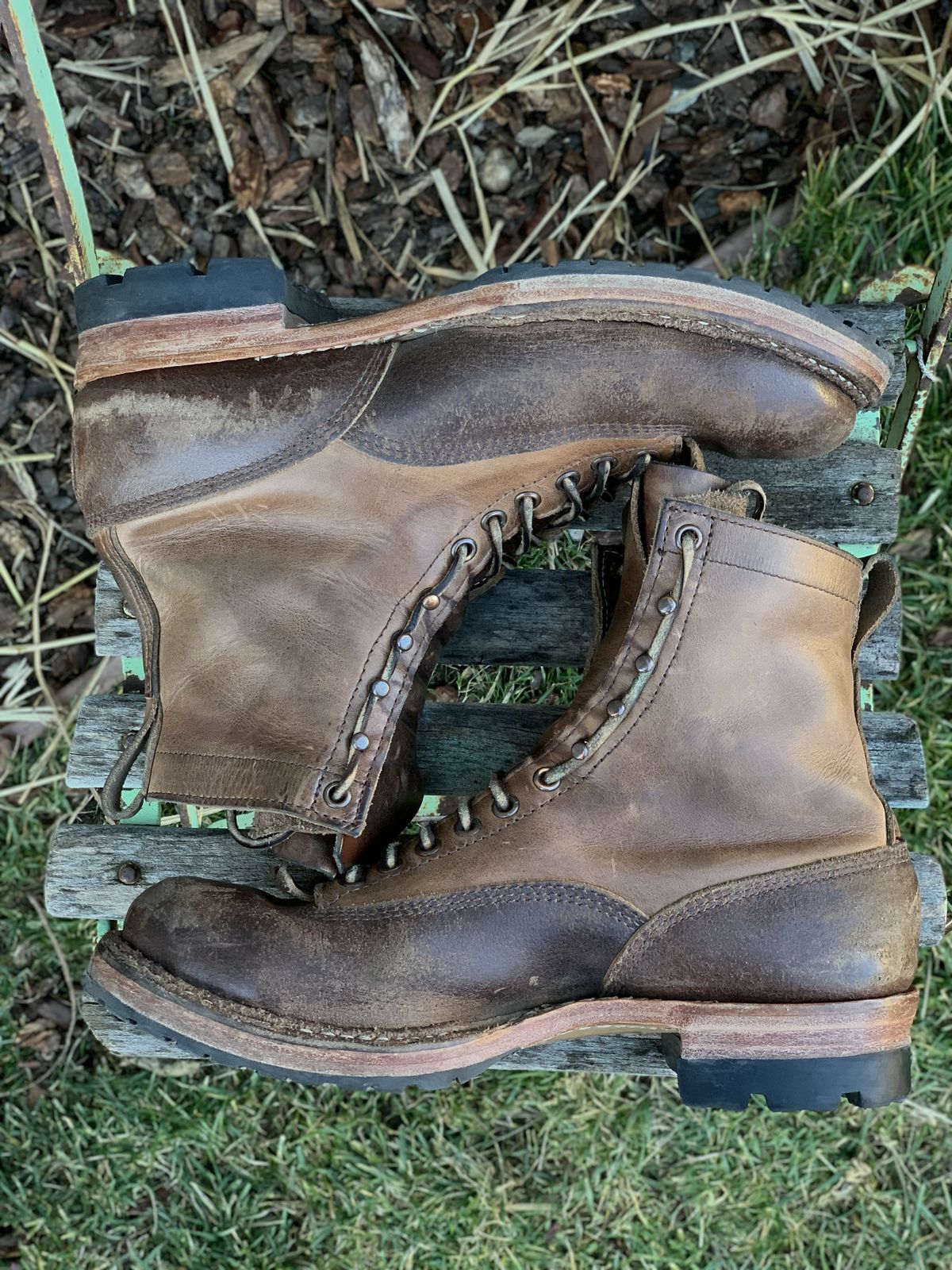 Photo by patinathunderdome on January 1, 2022 of the White's Bounty Hunter in Horween Natural Waxed Flesh.