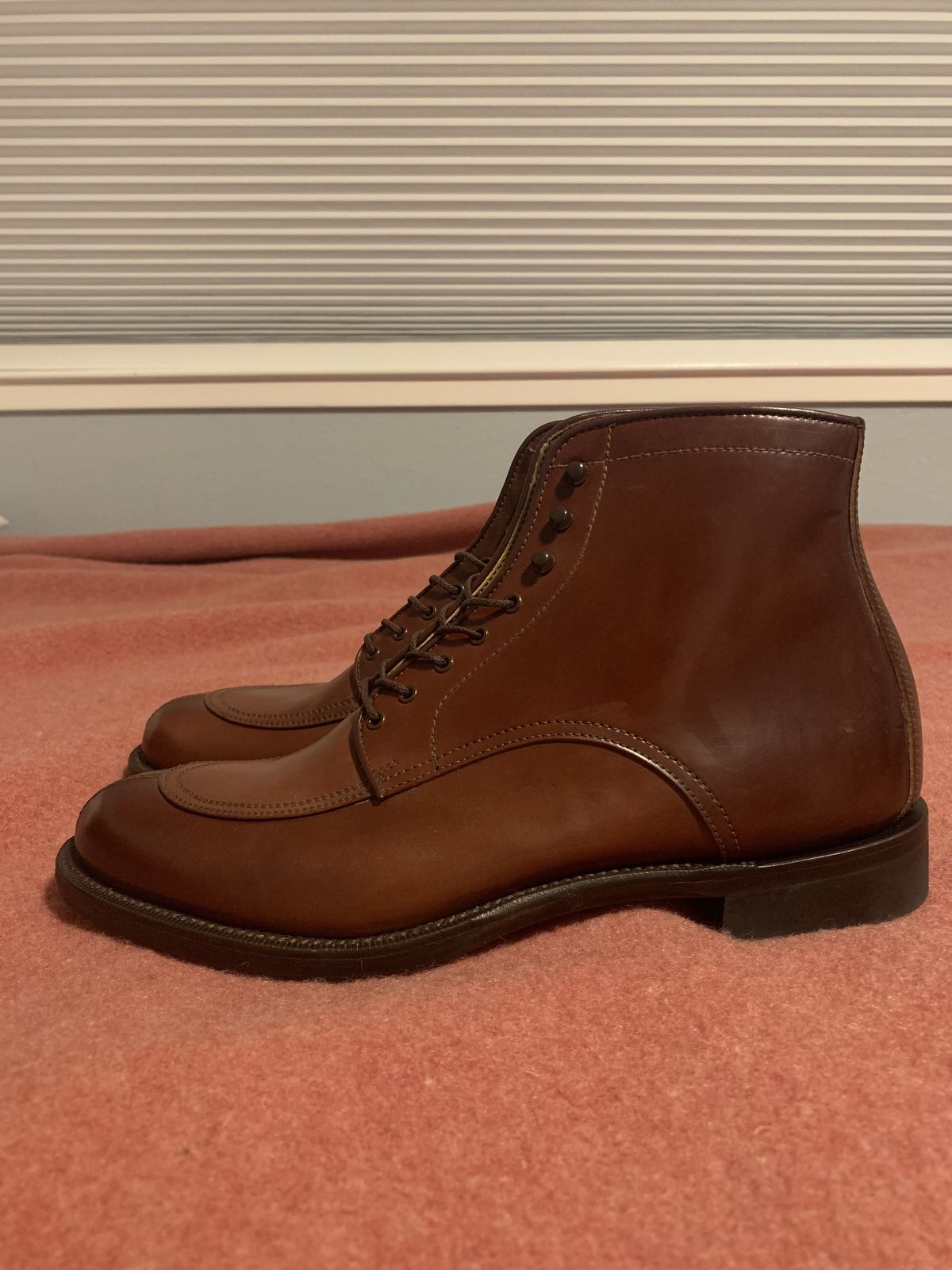 Photo by patinathunderdome on October 1, 2021 of the Makers U Mocca Blucher in Horween Color 4 Shell Cordovan.