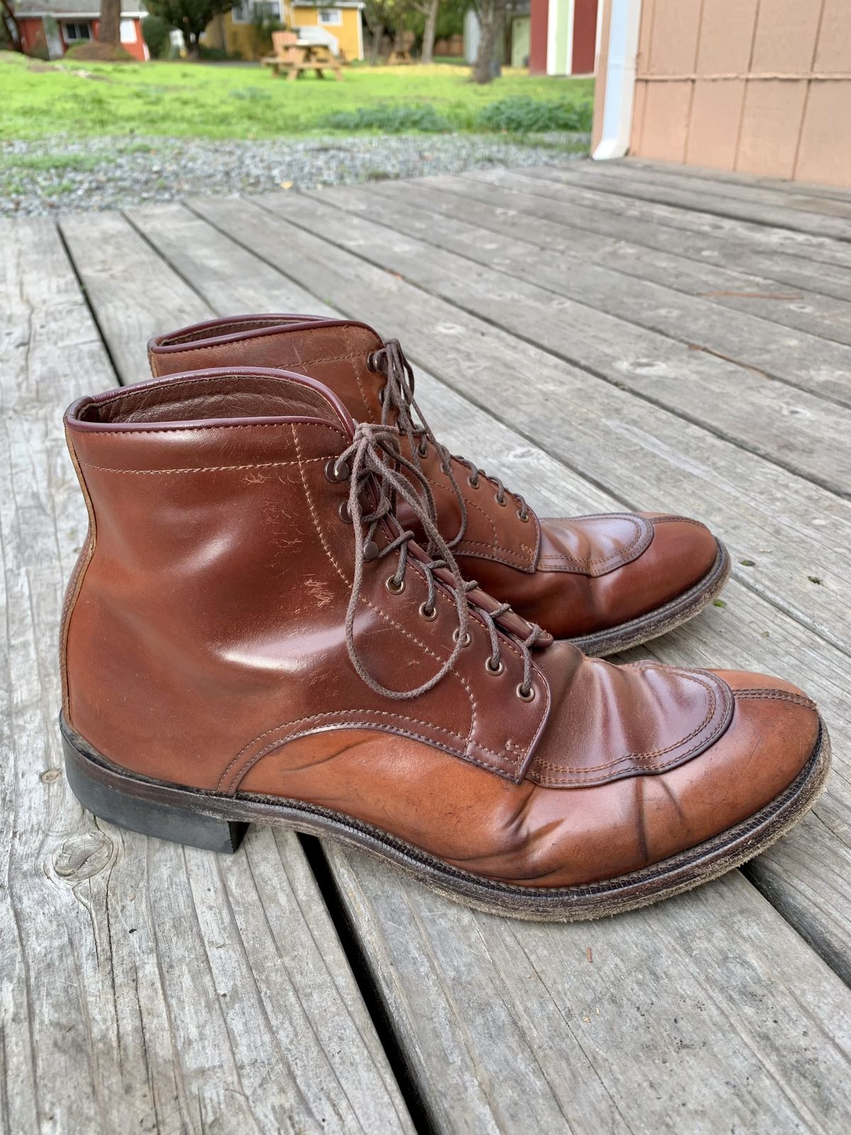 Photo by patinathunderdome on November 5, 2021 of the Makers U Mocca Blucher in Horween Color 4 Shell Cordovan.