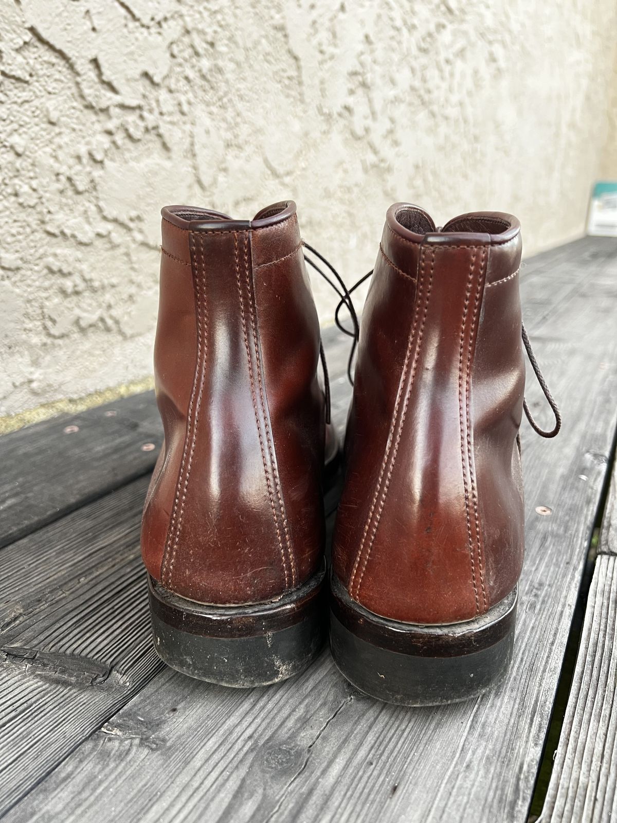 Photo by patinathunderdome on December 6, 2021 of the Makers U Mocca Blucher in Horween Color 4 Shell Cordovan.