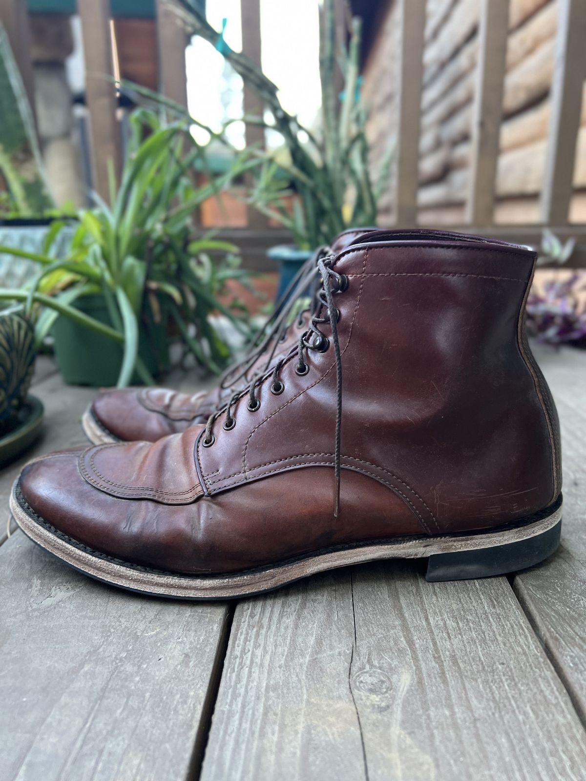 Photo by patinathunderdome on February 6, 2022 of the Makers U Mocca Blucher in Horween Color 4 Shell Cordovan.