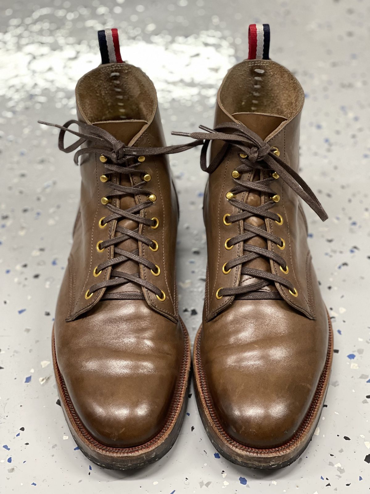 Photo by patinathunderdome on January 3, 2022 of the Iron Boots The Chosen One in Natural Italy Waxed Bullhide.