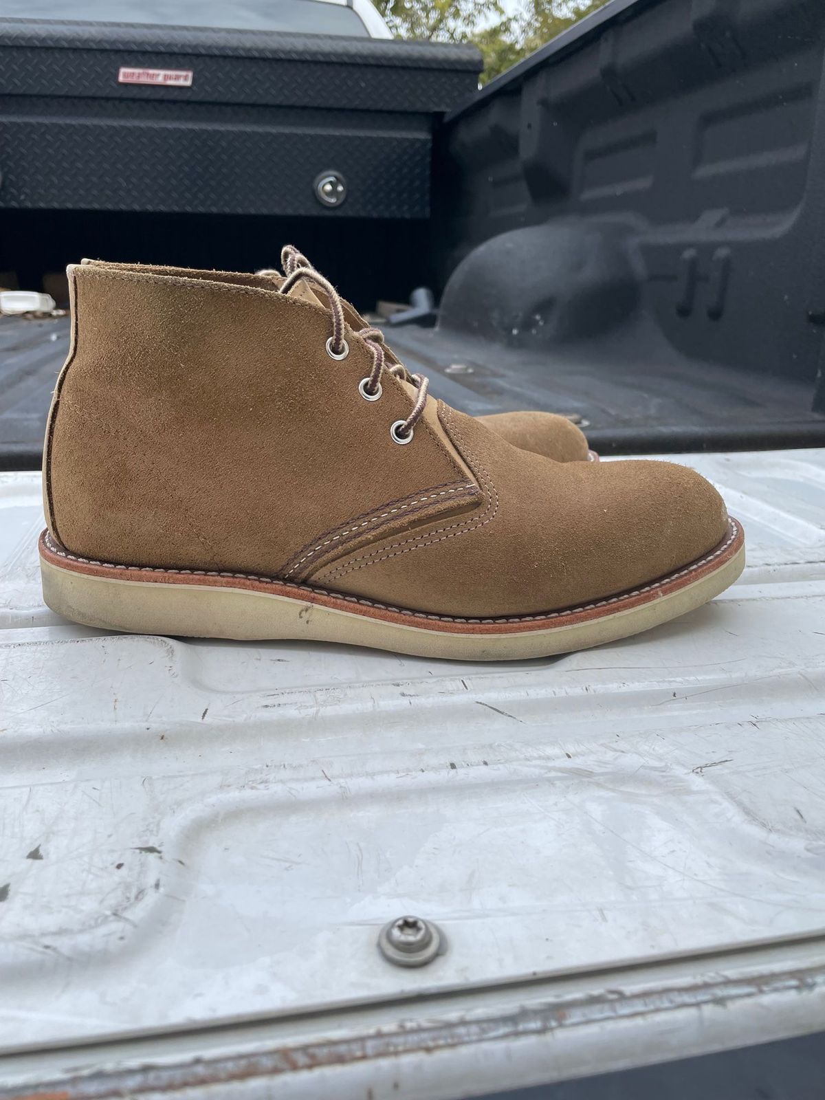 Photo by patinathunderdome on November 5, 2021 of the Red Wing Work Chukka in S.B. Foot Olive Mohave Roughout.