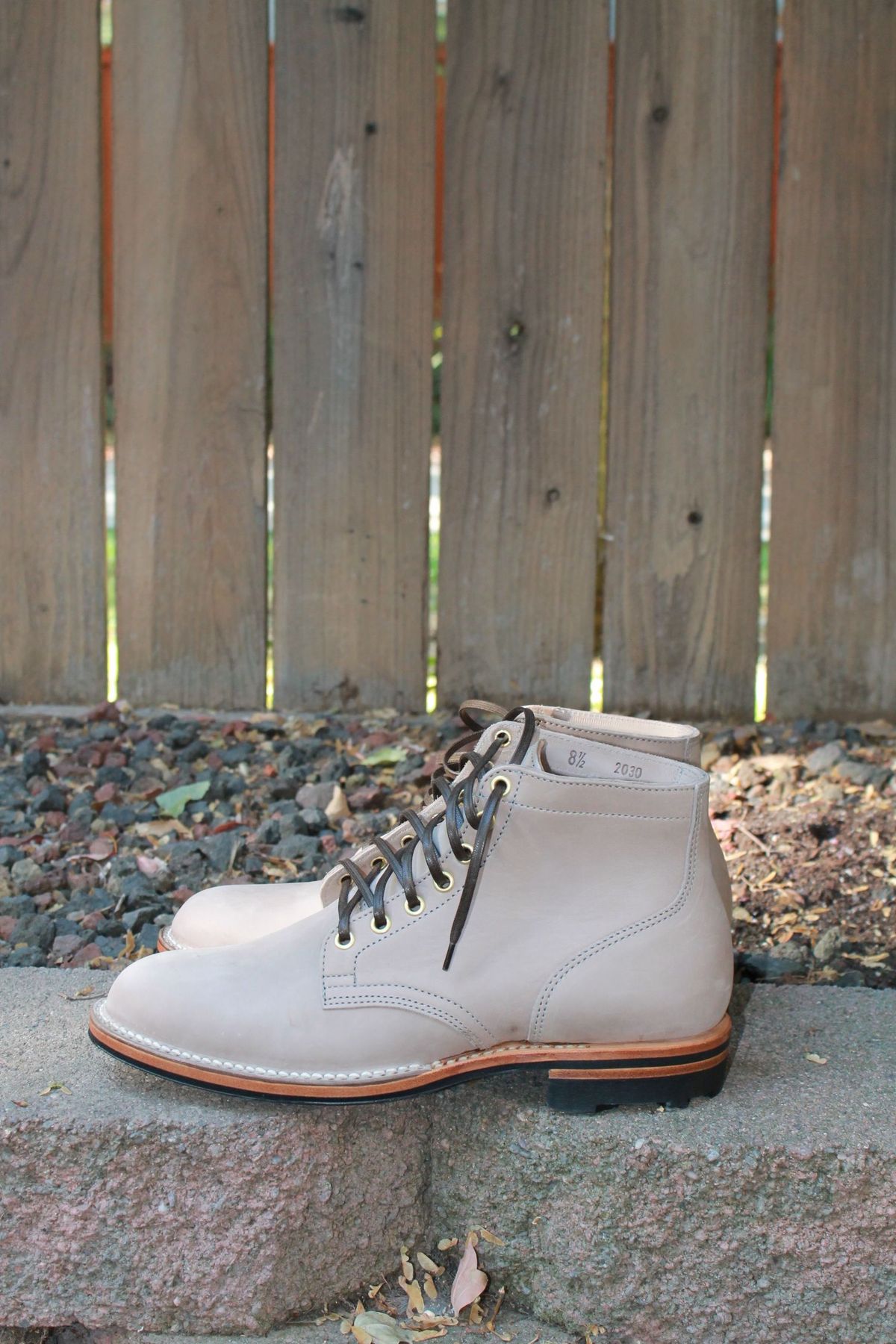 Photo by patinathunderdome on October 1, 2021 of the Viberg Service Boot in Maryam Light Grey Horsebutt.