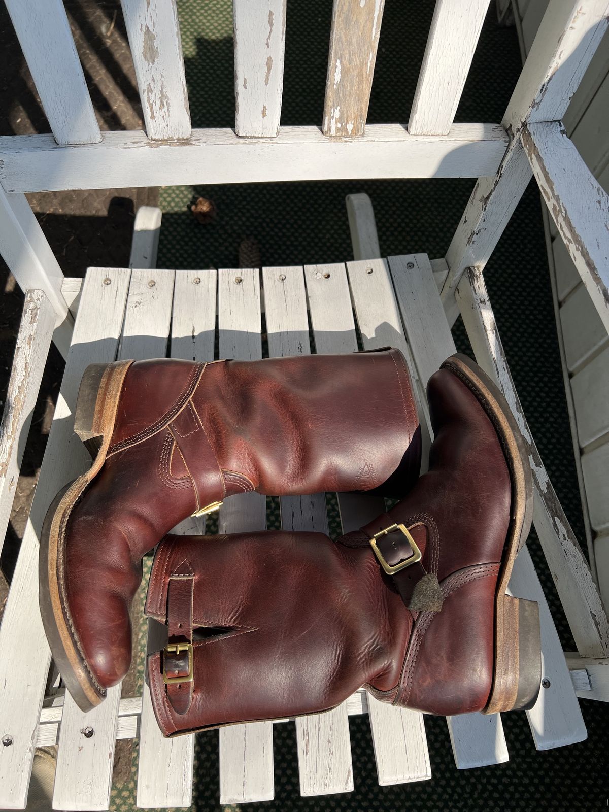 Photo by patinathunderdome on March 5, 2022 of the Wesco Mister Lou in Horween Umber Chromexcel.