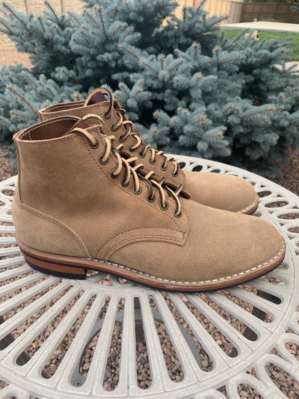 Photo by patinathunderdome on October 1, 2021 of the Oak Street Bootmakers Storm Boot in Horween Natural Chromexcel Roughout.