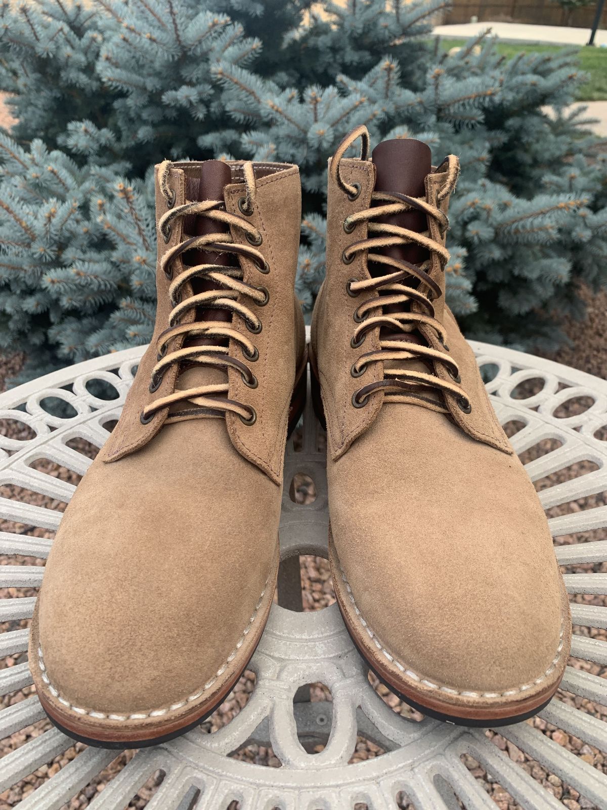 Photo by patinathunderdome on October 1, 2021 of the Oak Street Bootmakers Storm Boot in Horween Natural Chromexcel Roughout.