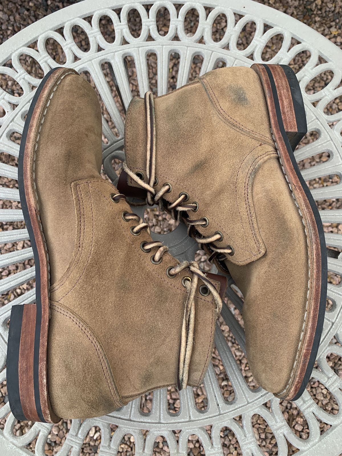 Photo by patinathunderdome on November 1, 2021 of the Oak Street Bootmakers Storm Boot in Horween Natural Chromexcel Roughout.