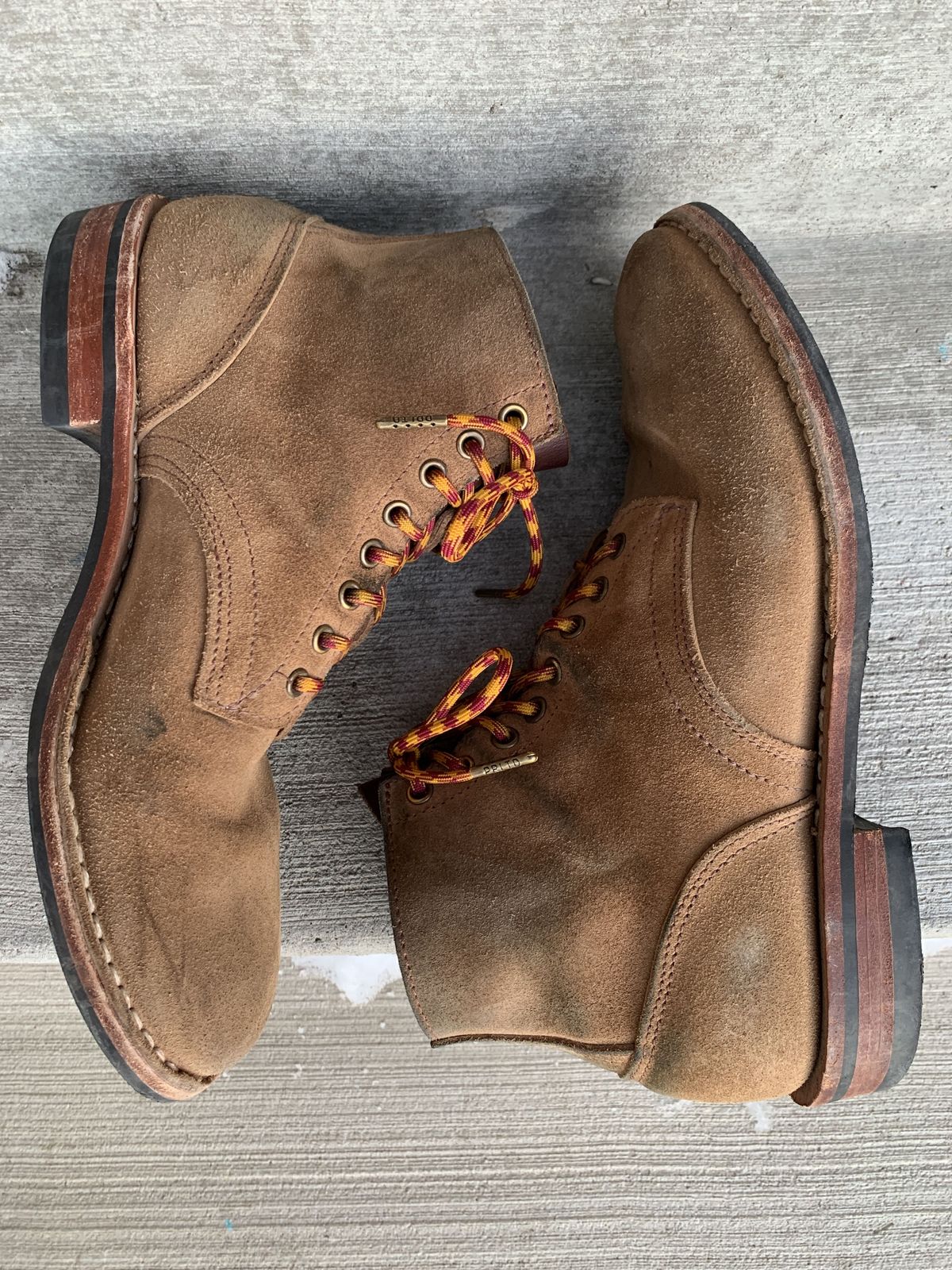 Photo by patinathunderdome on January 2, 2022 of the Oak Street Bootmakers Storm Boot in Horween Natural Chromexcel Roughout.