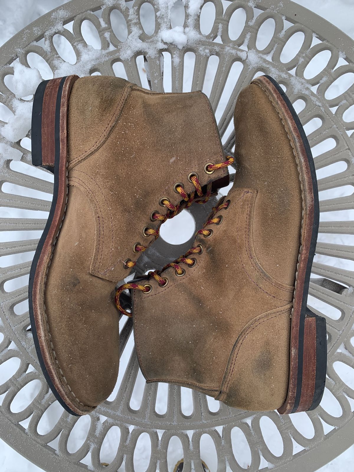 Photo by patinathunderdome on February 2, 2022 of the Oak Street Bootmakers Storm Boot in Horween Natural Chromexcel Roughout.