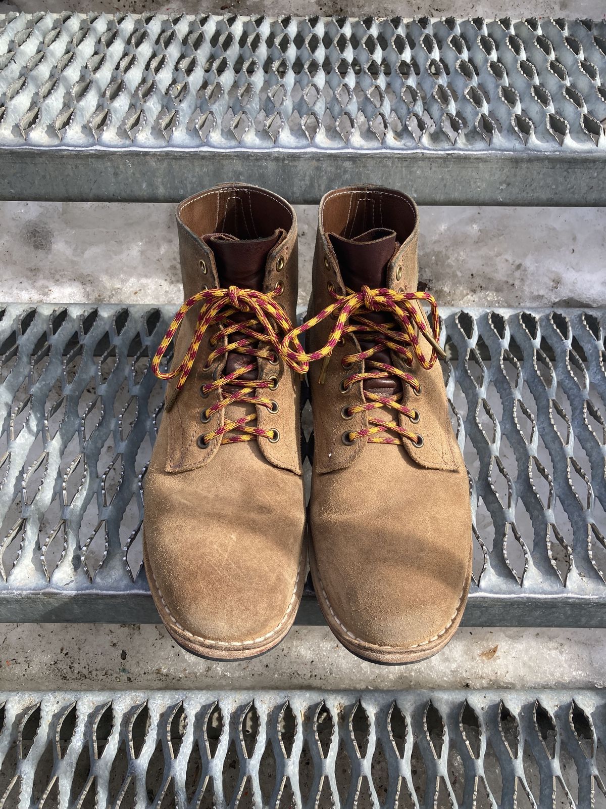 Photo by patinathunderdome on March 4, 2022 of the Oak Street Bootmakers Storm Boot in Horween Natural Chromexcel Roughout.