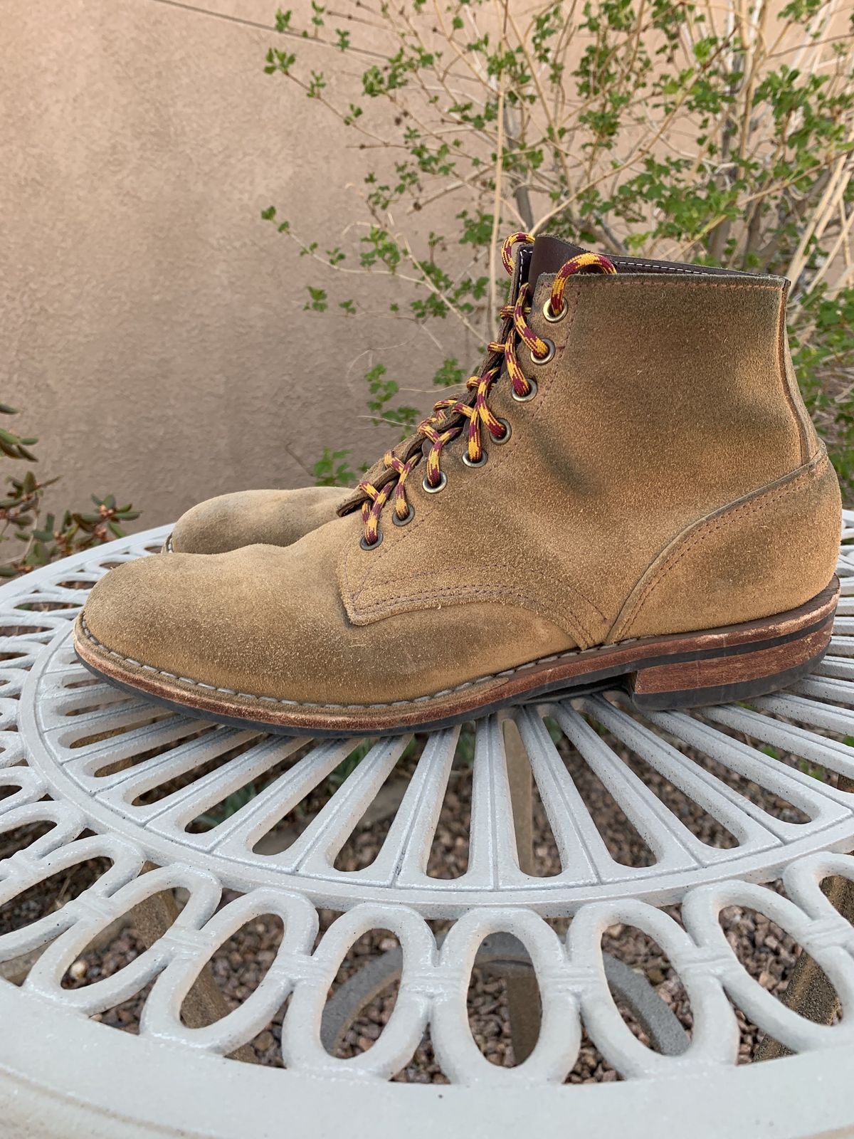 Photo by patinathunderdome on May 1, 2022 of the Oak Street Bootmakers Storm Boot in Horween Natural Chromexcel Roughout.