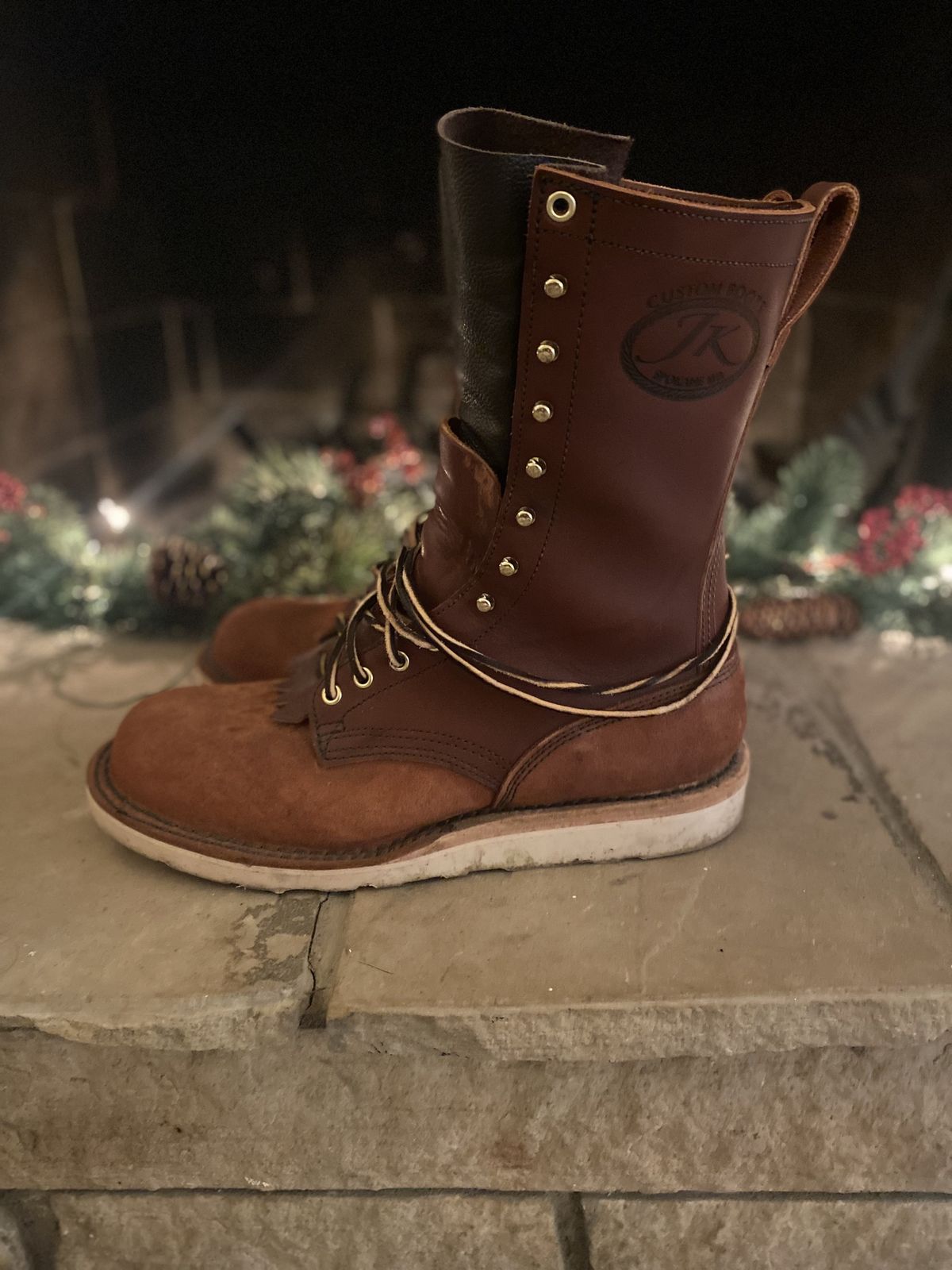 Photo by patinathunderdome on December 6, 2021 of the JK Boots Forefront in Seidel Redwood Oil Tan Roughout.
