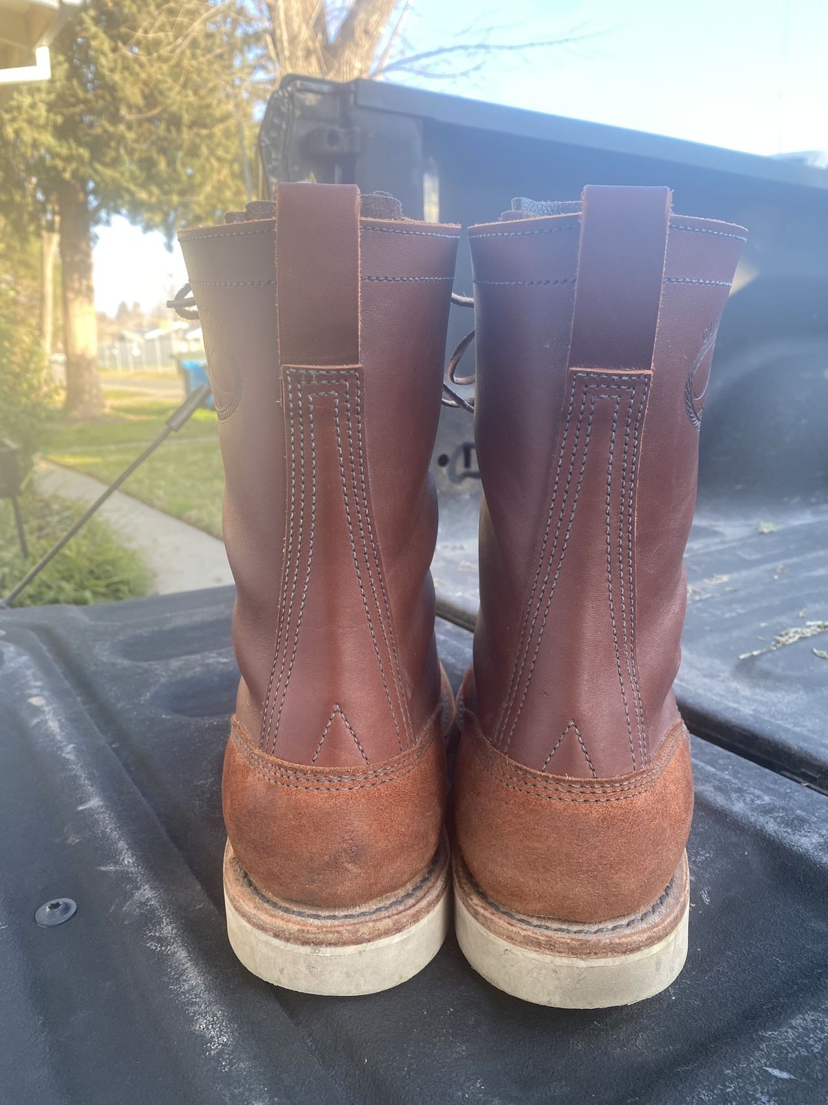Photo by patinathunderdome on February 5, 2022 of the JK Boots Forefront in Seidel Redwood Oil Tan Roughout.