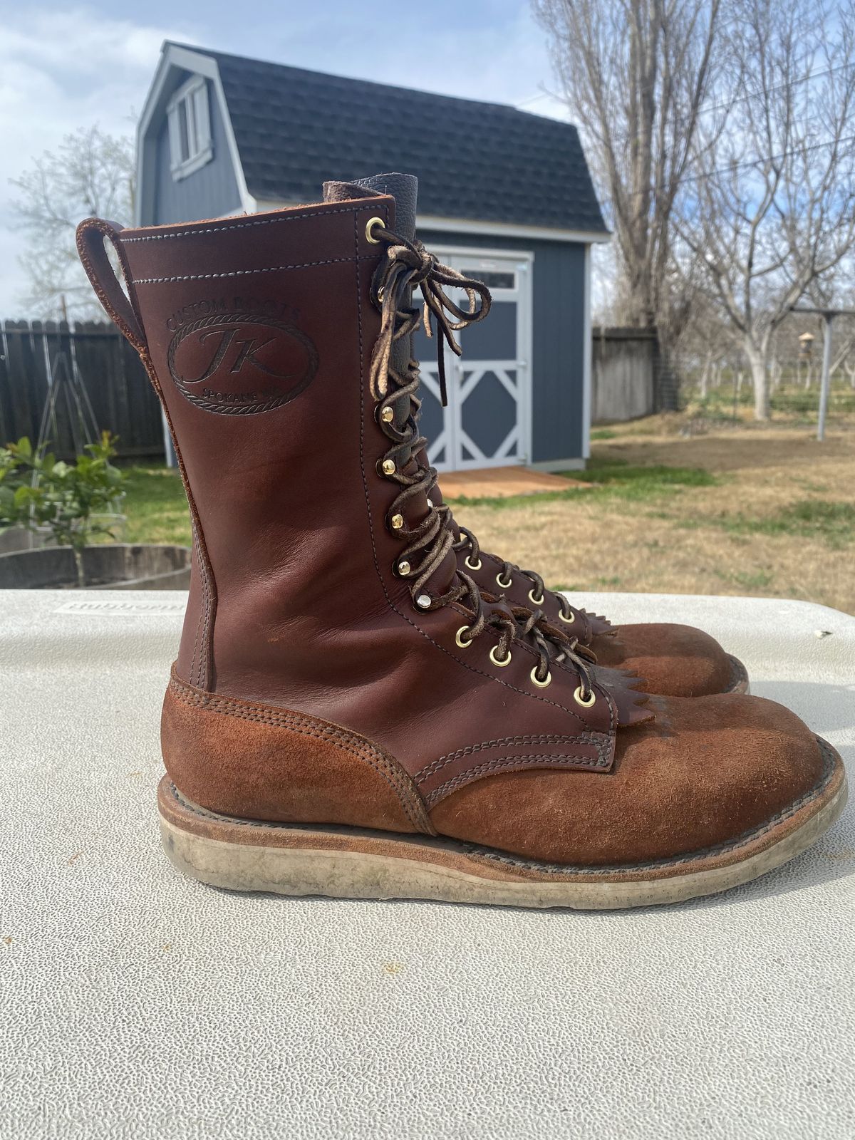 Photo by patinathunderdome on March 5, 2022 of the JK Boots Forefront in Seidel Redwood Oil Tan Roughout.