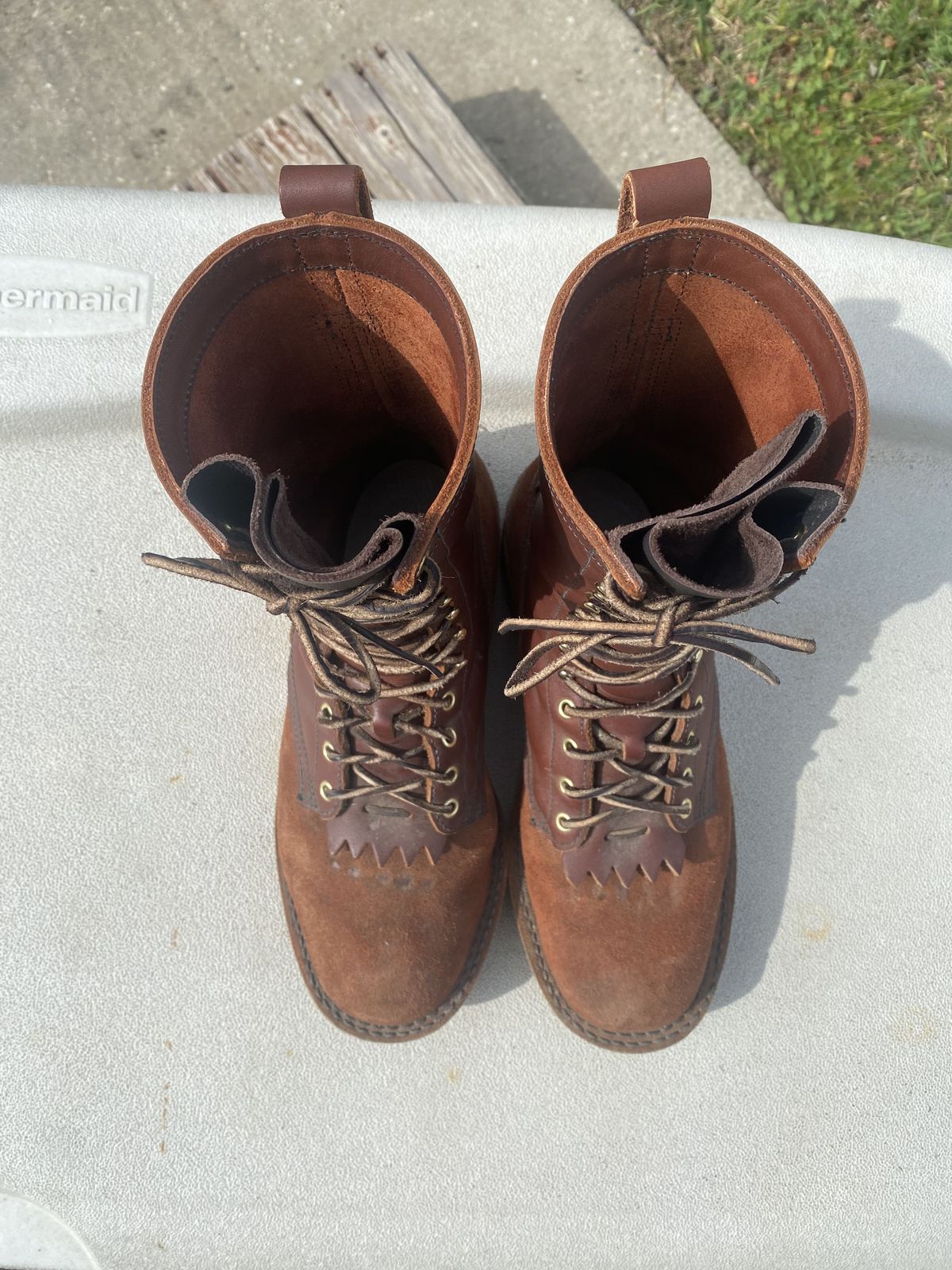 Photo by patinathunderdome on March 5, 2022 of the JK Boots Forefront in Seidel Redwood Oil Tan Roughout.