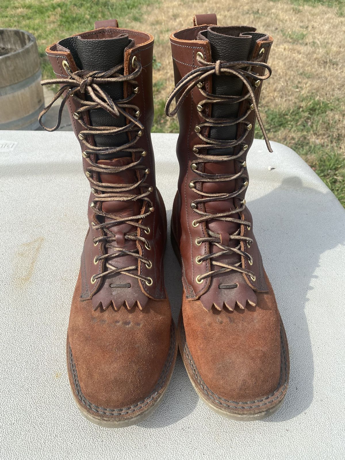 Photo by patinathunderdome on March 5, 2022 of the JK Boots Forefront in Seidel Redwood Oil Tan Roughout.