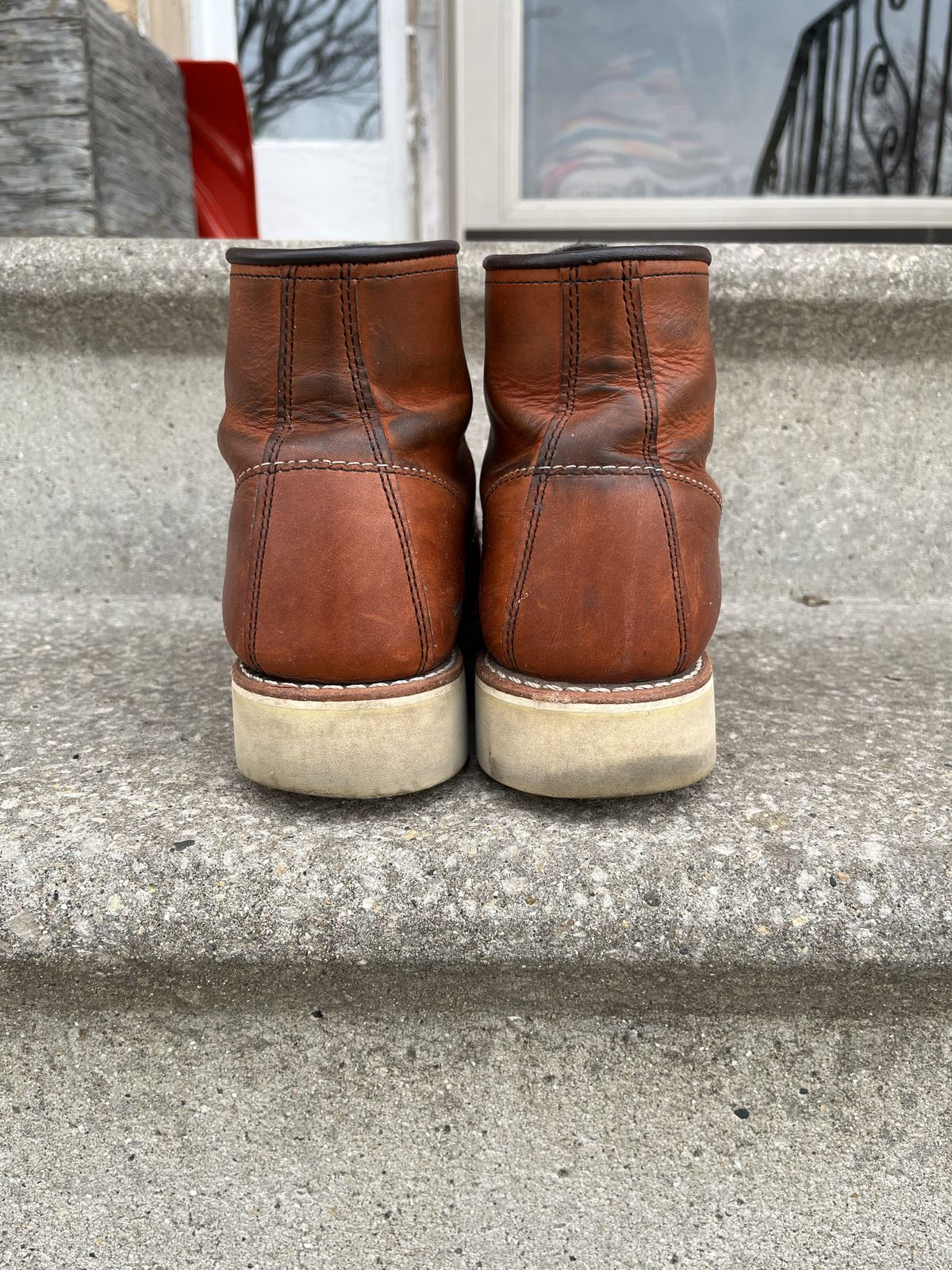 Photo by patinathunderdome on April 5, 2022 of the Red Wing 6-Inch Classic Moc in S.B. Foot Oro Legacy.