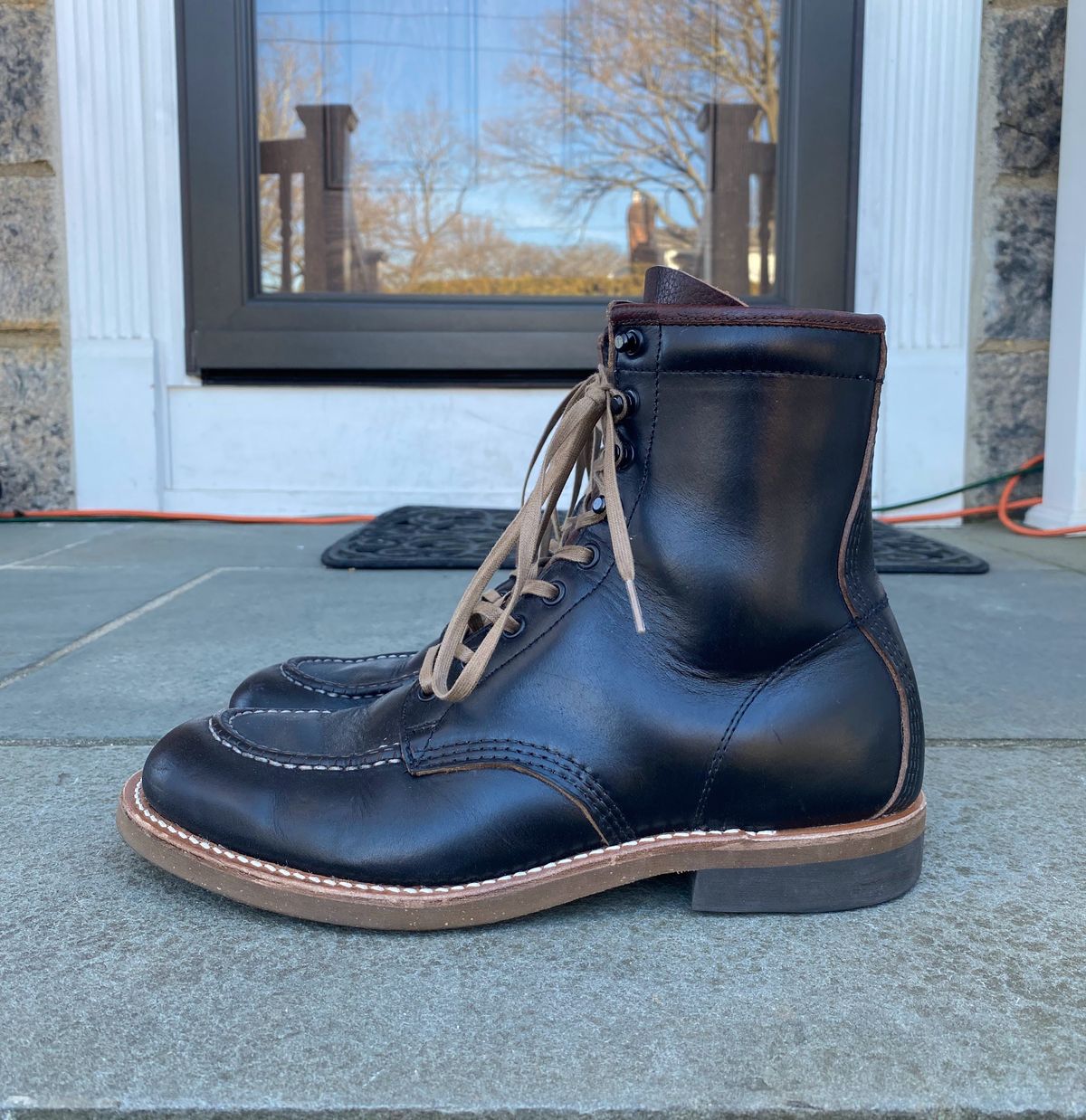Photo by patinathunderdome on January 5, 2022 of the Brother Bridge Hunter in Horween Black Chromexcel.