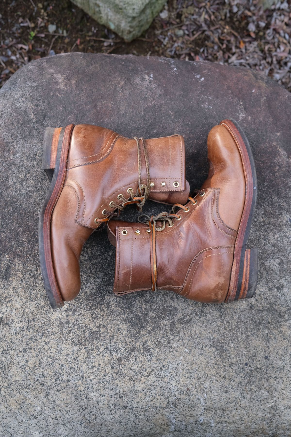 Photo by patinathunderdome on November 2, 2021 of the Motor Lace Up Boots in Horween Natural Chromexcel.