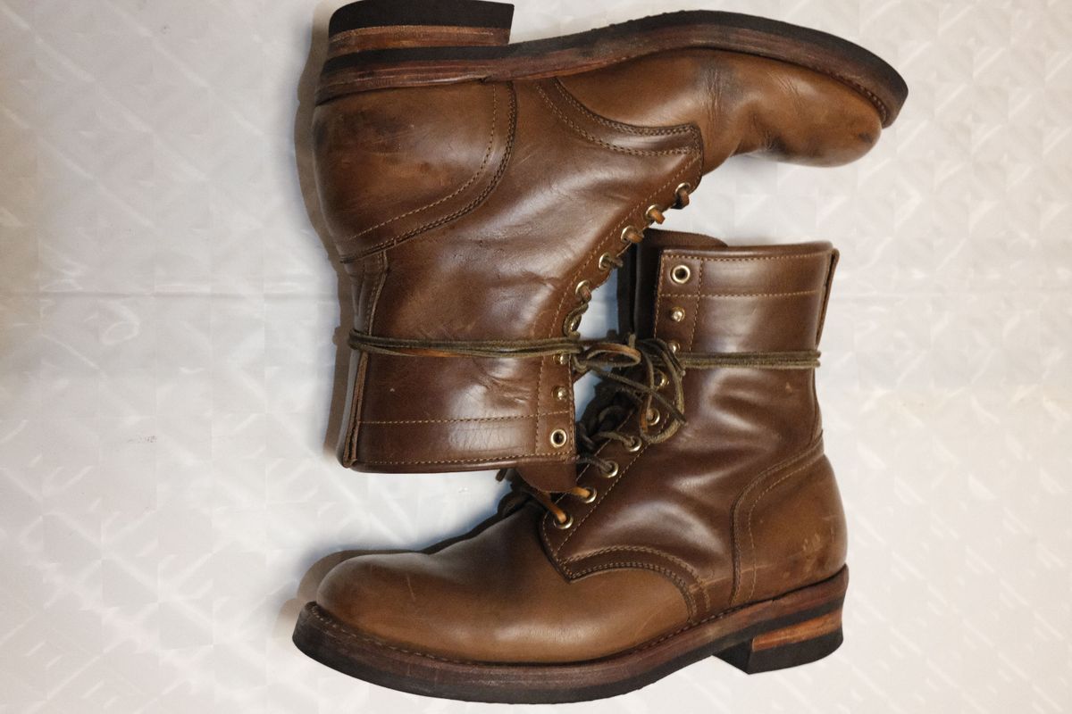 Photo by patinathunderdome on January 4, 2022 of the Motor Lace Up Boots in Horween Natural Chromexcel.