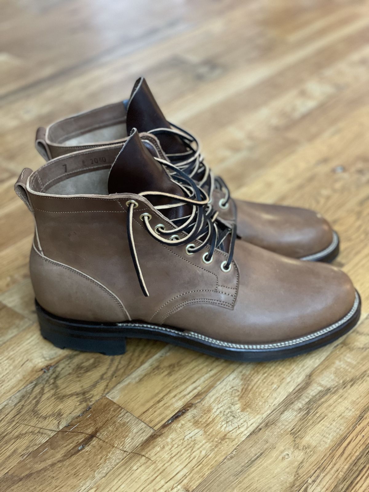 Photo by patinathunderdome on September 30, 2021 of the Viberg Service Boot in Maryam Toscanello Horsebutt.
