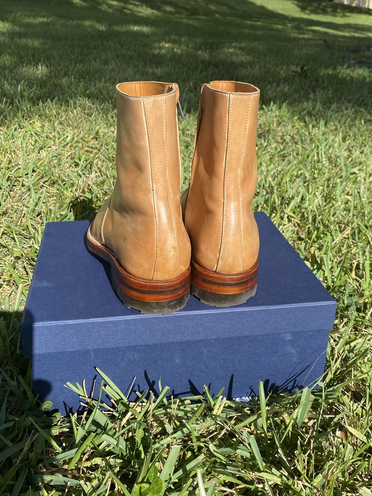 Photo by patinathunderdome on November 1, 2021 of the Benzein The Stride Side Zip Boots in Conceria Cloe Crust Shell Cordovan.
