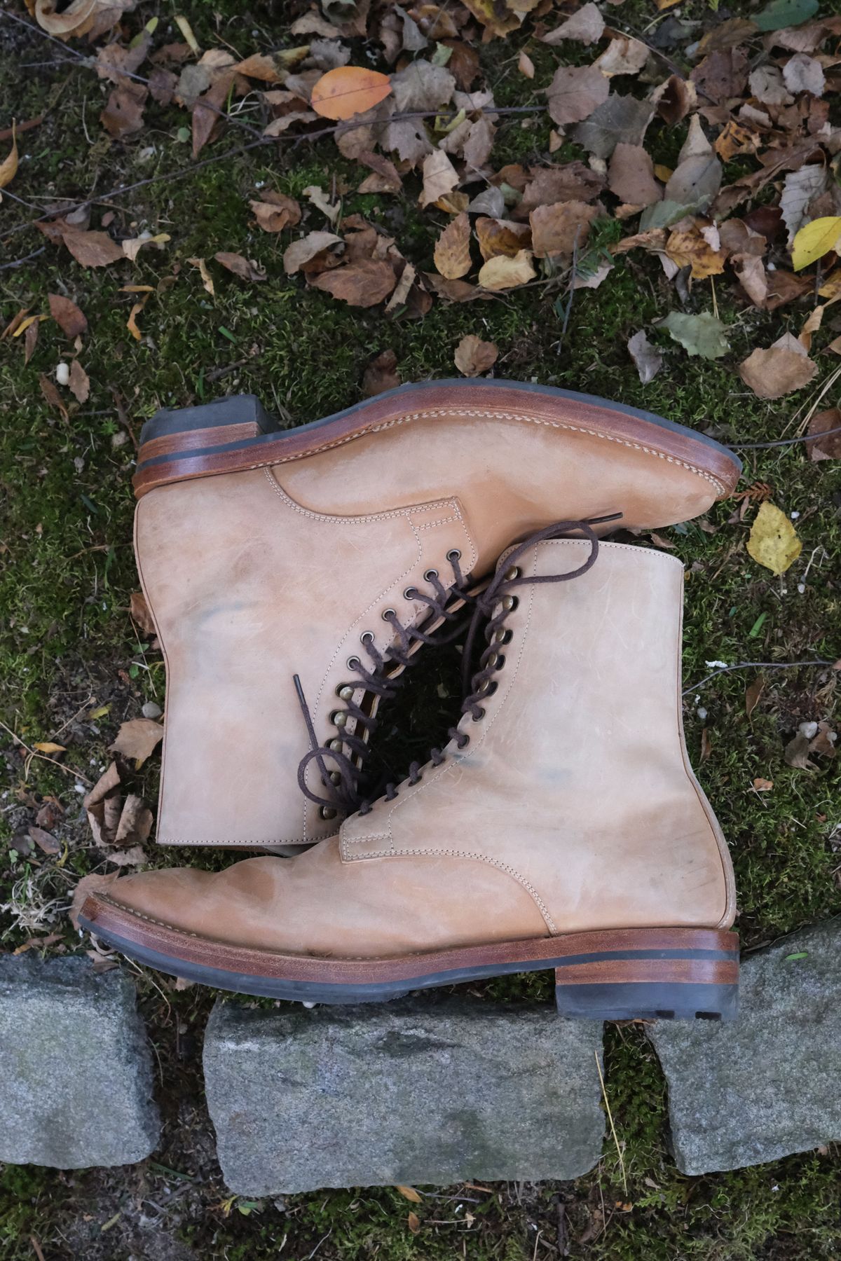 Photo by patinathunderdome on November 3, 2021 of the Benzein TDD-01 Boot in Conceria Cloe Crust Shell Cordovan.