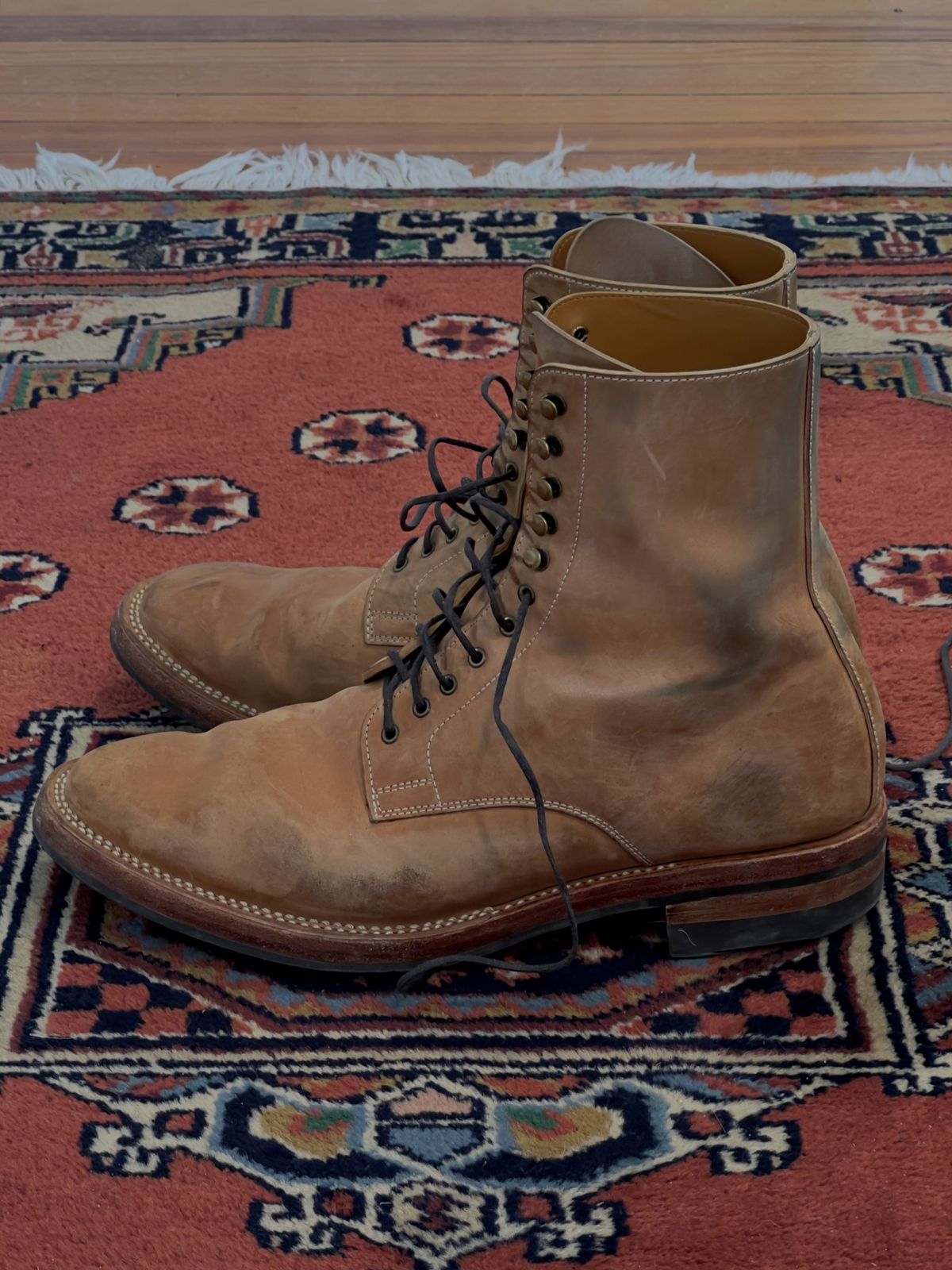 Photo by patinathunderdome on February 2, 2022 of the Benzein TDD-01 Boot in Conceria Cloe Crust Shell Cordovan.
