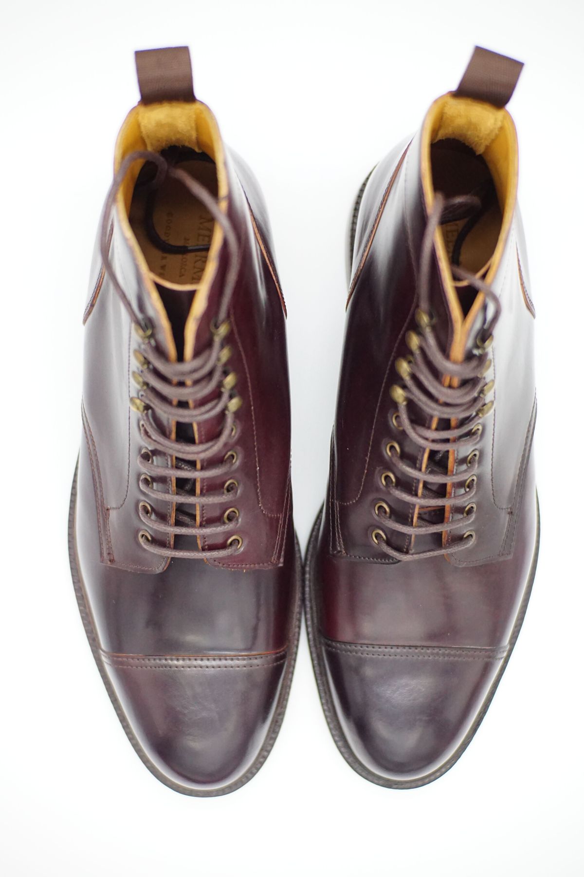 Photo by patinathunderdome on October 2, 2021 of the Meermin Derby Boot in Horween Color 8 Shell Cordovan.
