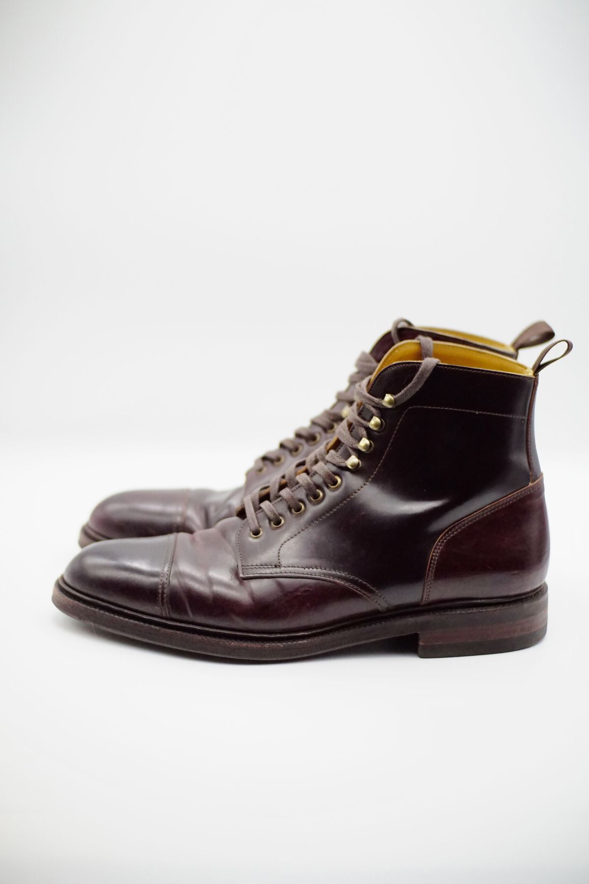 Photo by patinathunderdome on November 4, 2021 of the Meermin Derby Boot in Horween Color 8 Shell Cordovan.