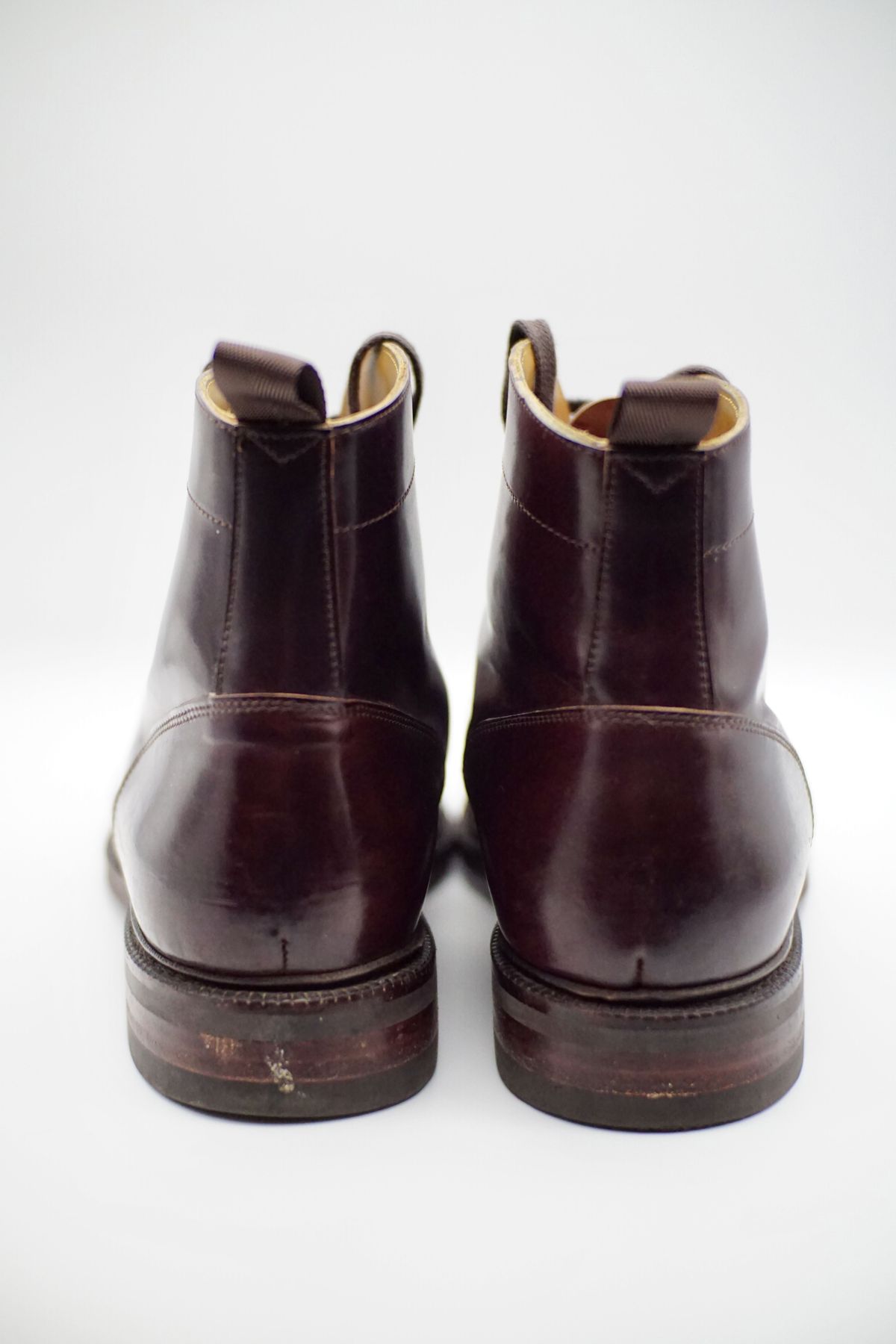 Photo by patinathunderdome on November 4, 2021 of the Meermin Derby Boot in Horween Color 8 Shell Cordovan.