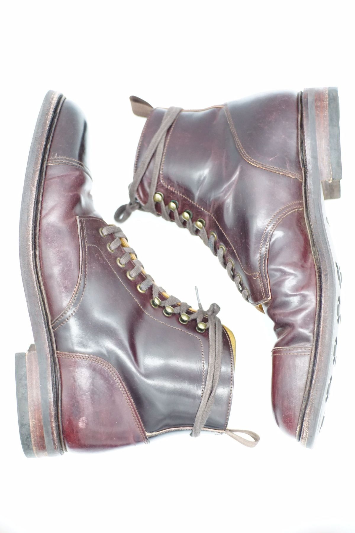 Photo by patinathunderdome on December 5, 2021 of the Meermin Derby Boot in Horween Color 8 Shell Cordovan.
