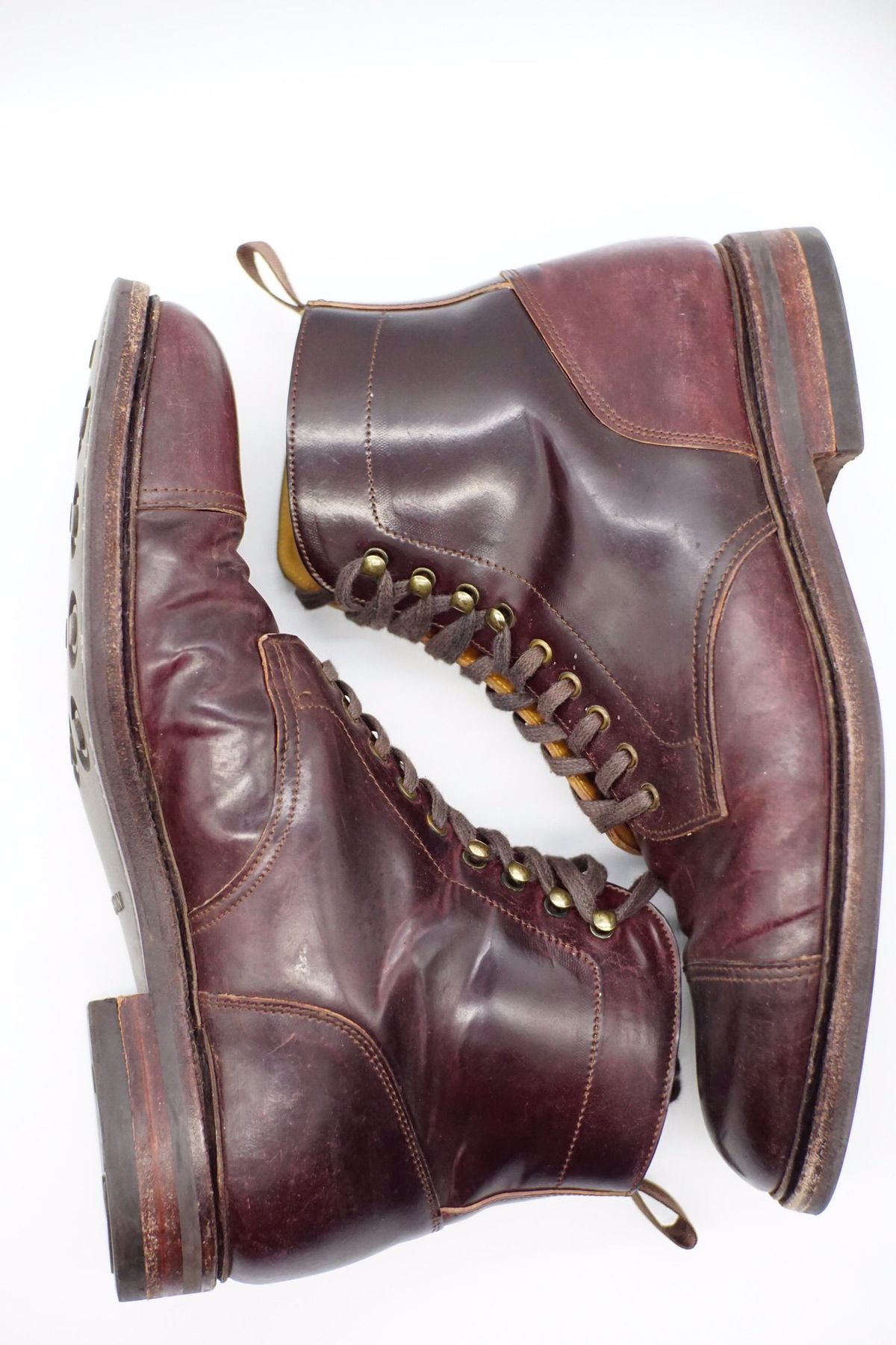 Photo by patinathunderdome on January 6, 2022 of the Meermin Derby Boot in Horween Color 8 Shell Cordovan.