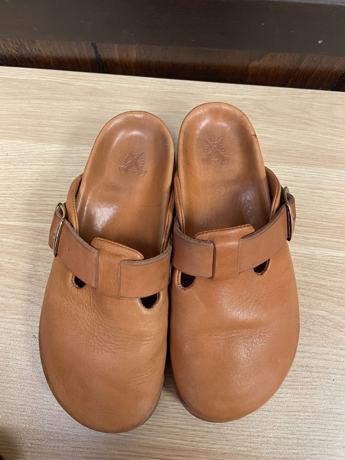 Photo by patinathunderdome on November 4, 2021 of the Love Jules 1973 Clog in Horween Natural Essex.