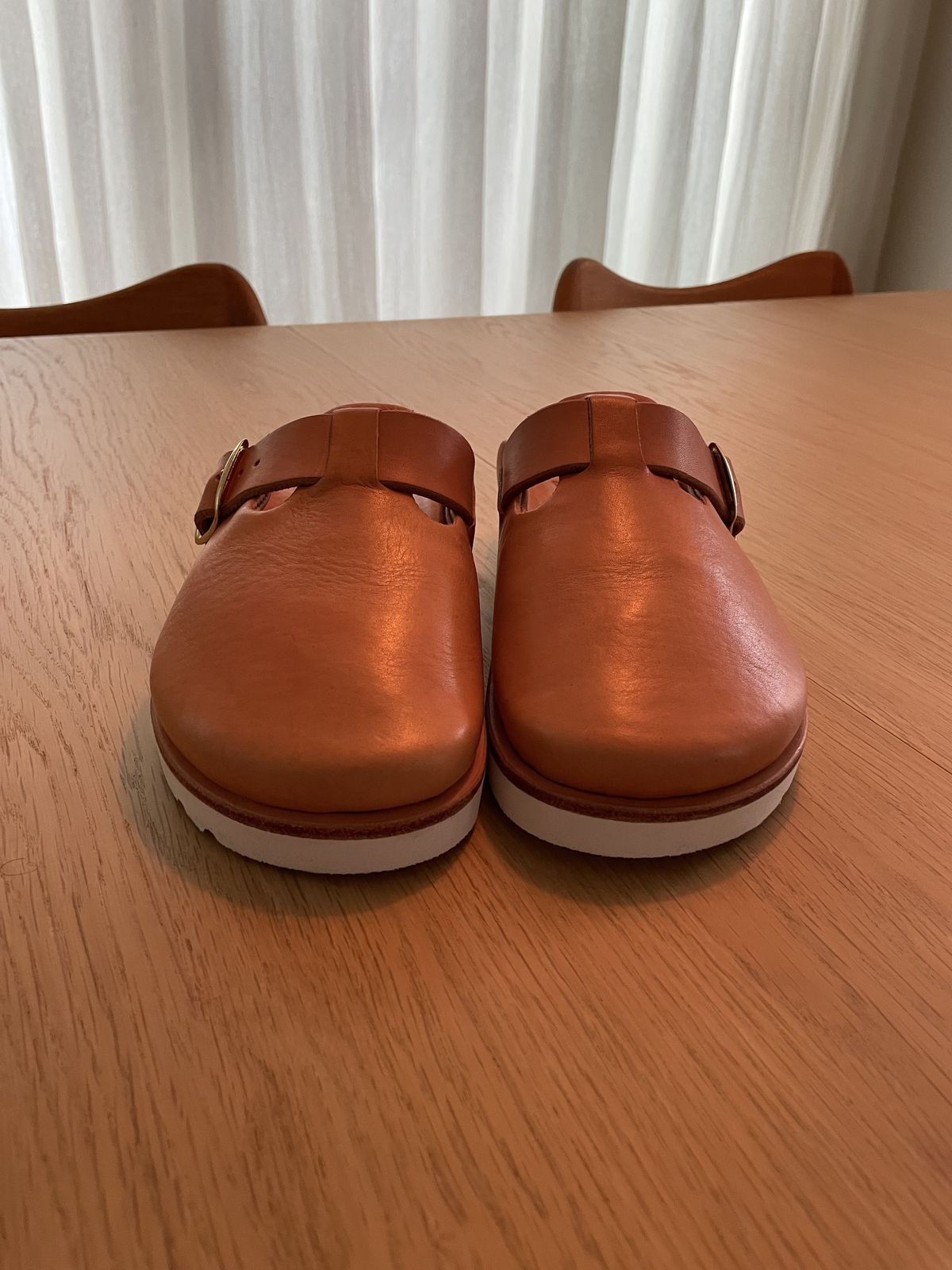 Photo by patinathunderdome on October 2, 2021 of the Love Jules 1973 Clog in Horween Natural Essex.