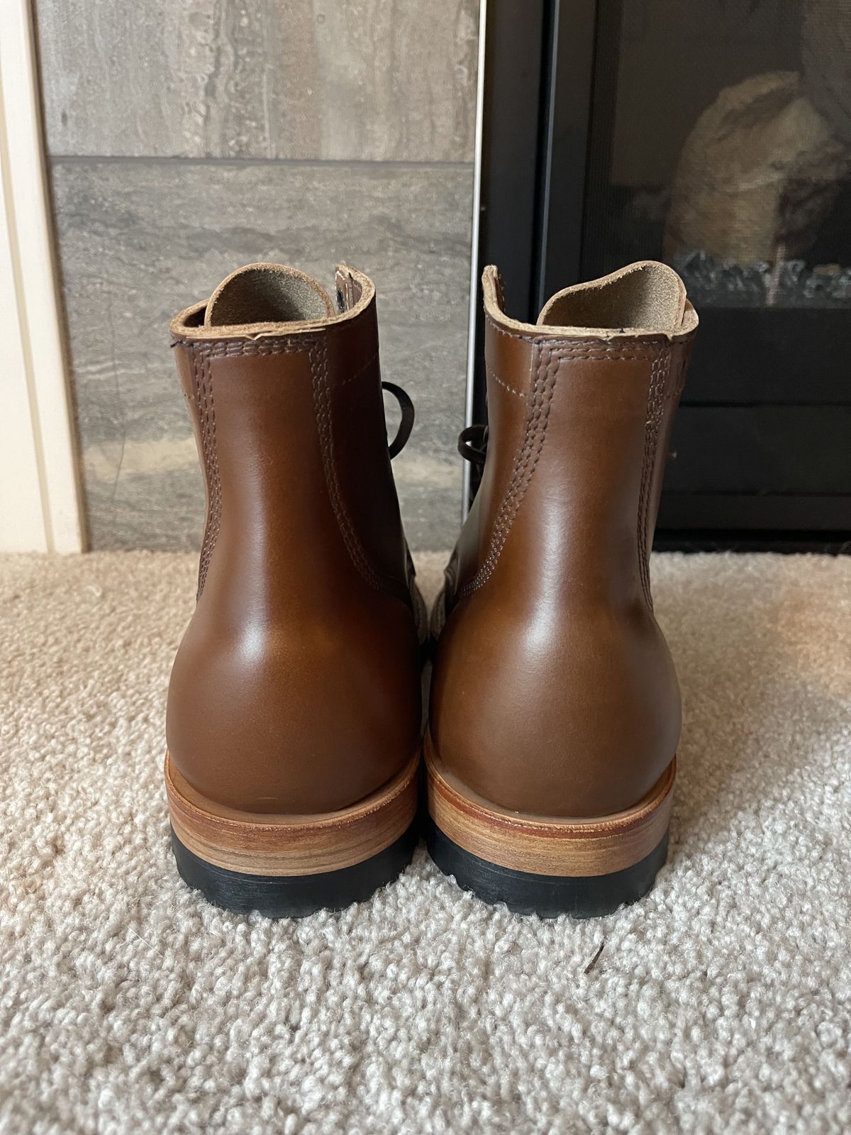 Photo by patinathunderdome on October 1, 2021 of the White's MP-M1TC in Horween British Tan Chromexcel.