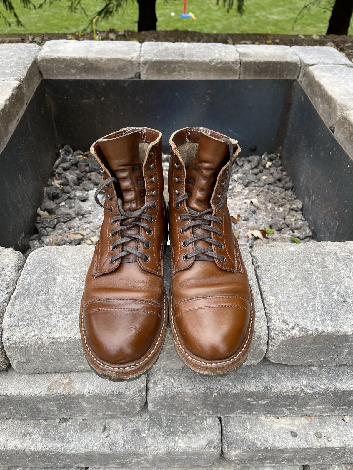 Photo by patinathunderdome on November 1, 2021 of the White's MP-M1TC in Horween British Tan Chromexcel.