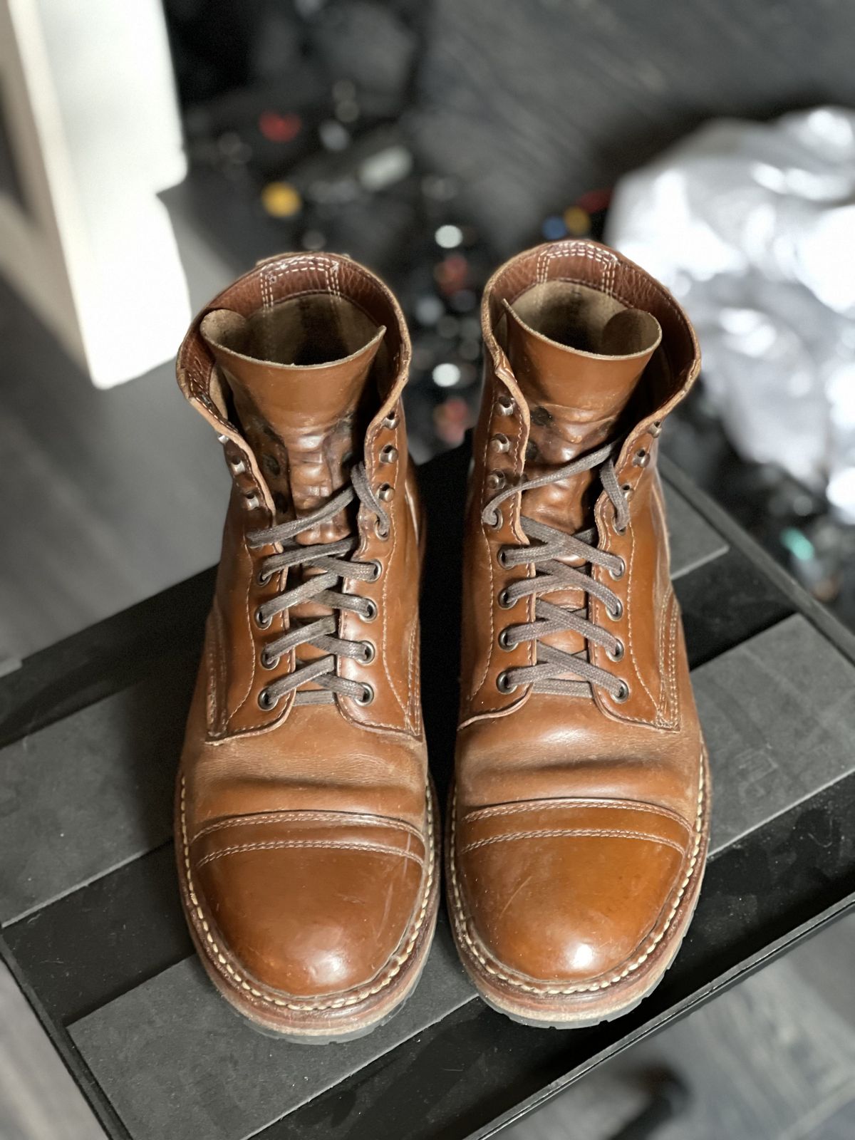 Photo by patinathunderdome on March 5, 2022 of the White's MP-M1TC in Horween British Tan Chromexcel.