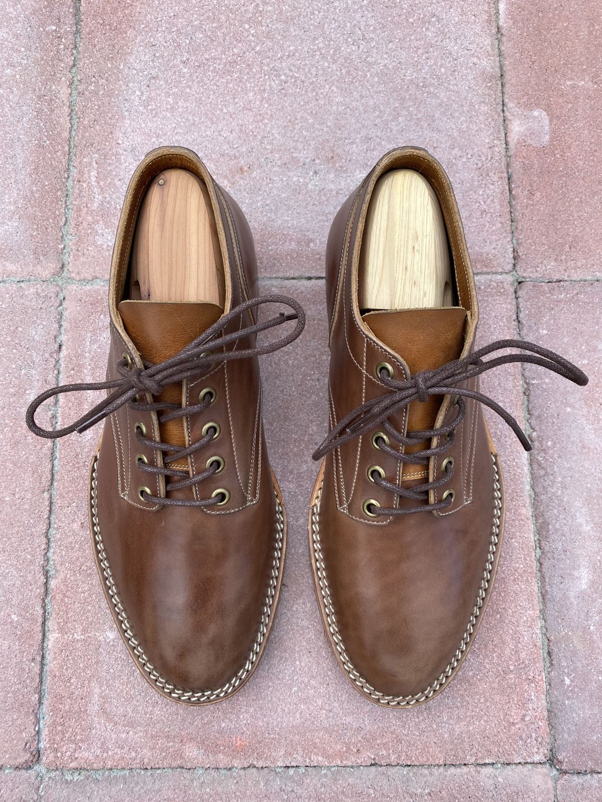 Photo by patinathunderdome on September 30, 2021 of the Onderhoud LVL01 Derby Boot in Maryam Toscanello Horsebutt.